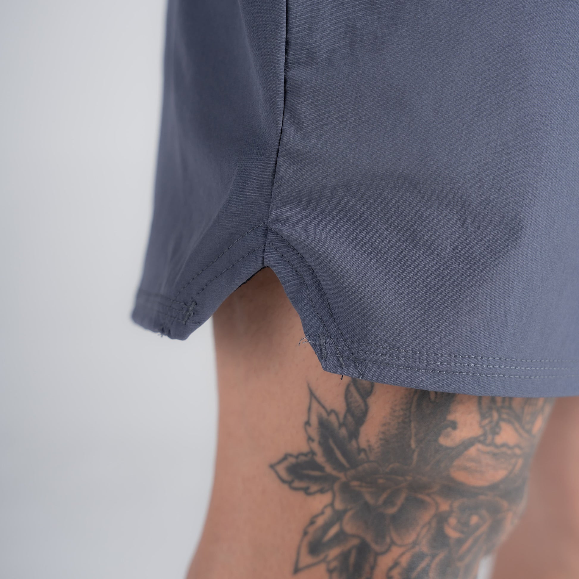 Shorts de Tactel Mith Aesthetics Cinza