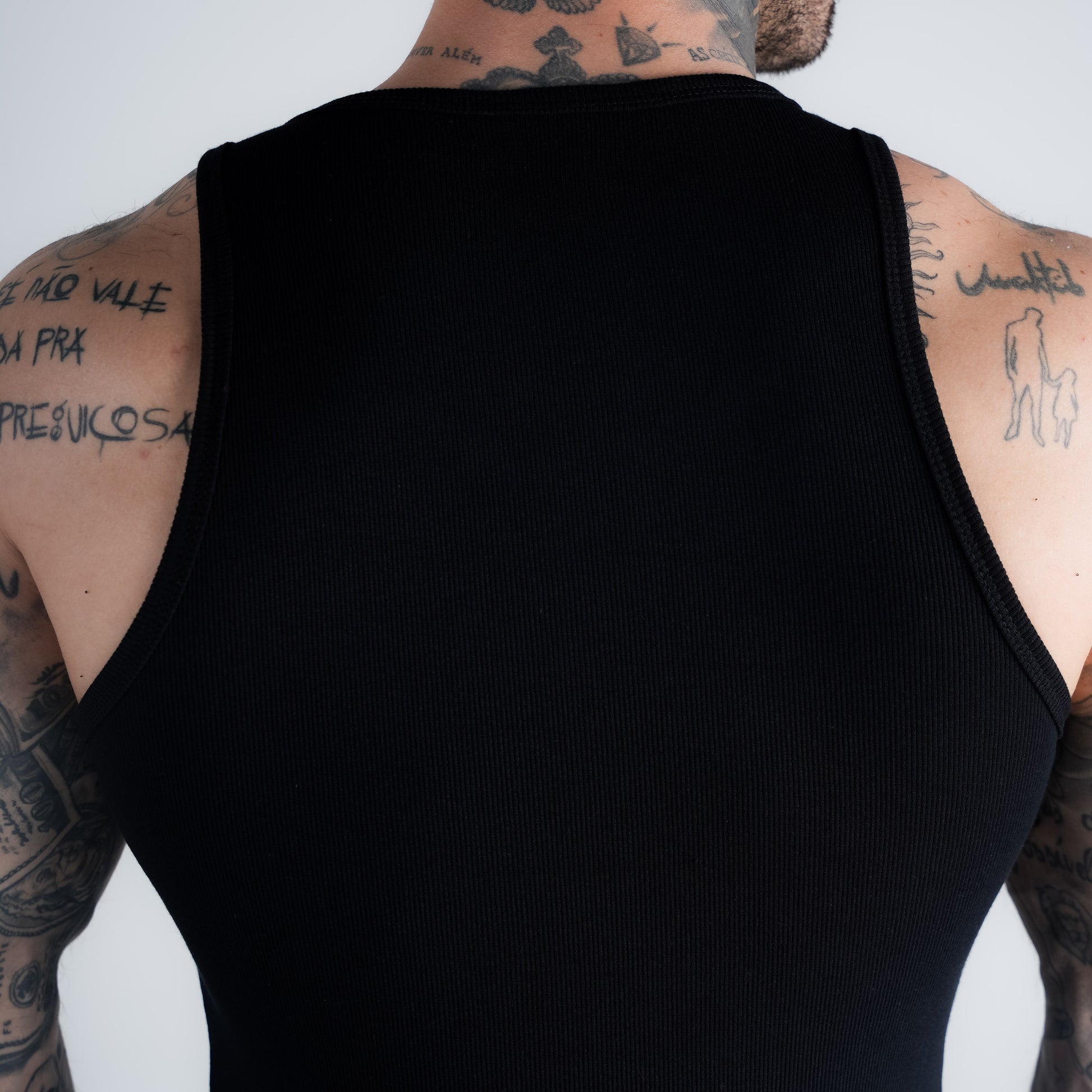 Regata GTA Canelada Mith Comam Frutas Logo Preto