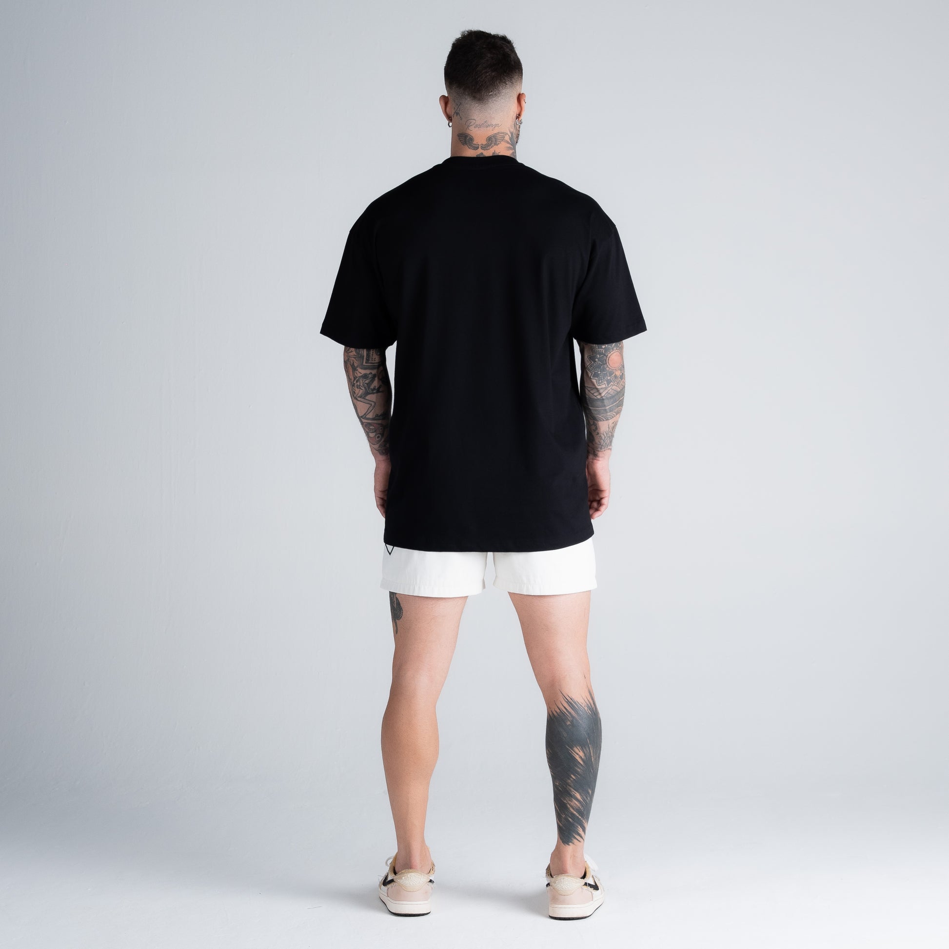 Camiseta Oversized Mith Nation Soft Logo Preto