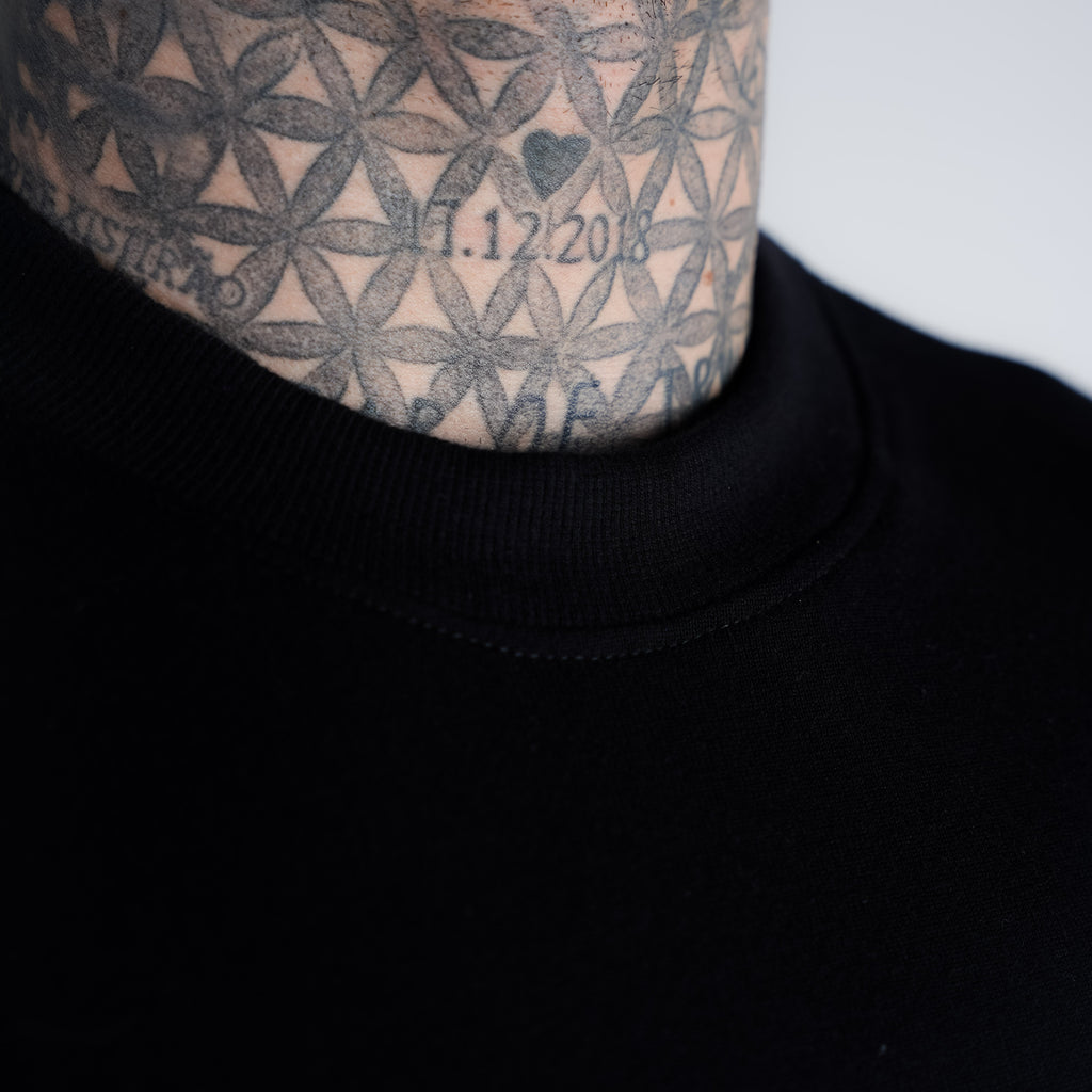 Camiseta Oversized Comam Frutas Toyart Preto