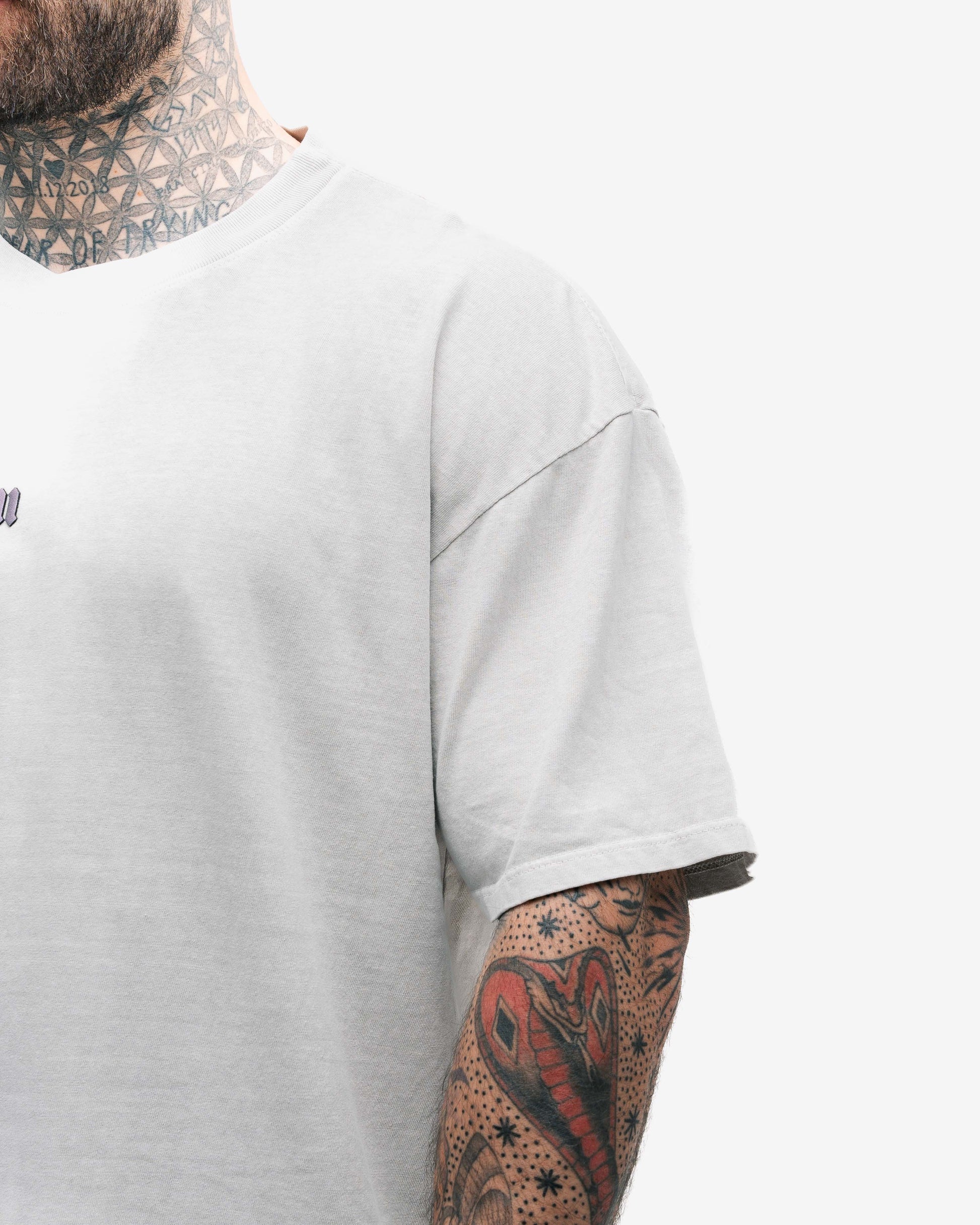 Camiseta Oversized Estonada Mith Nation Bege