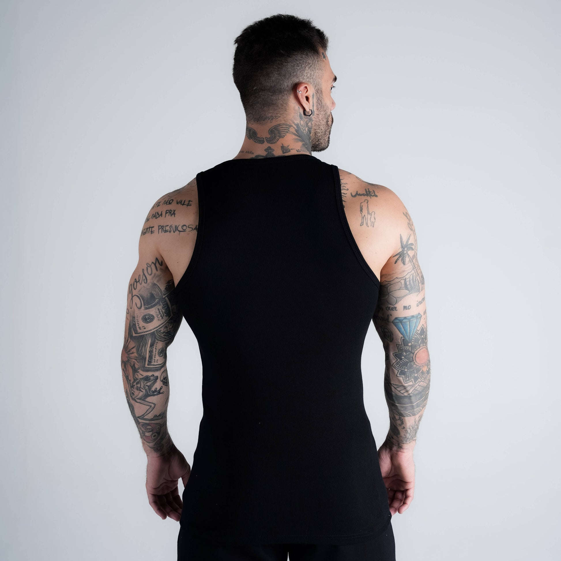 Regata GTA Canelada Mith Comam Frutas Logo Preto