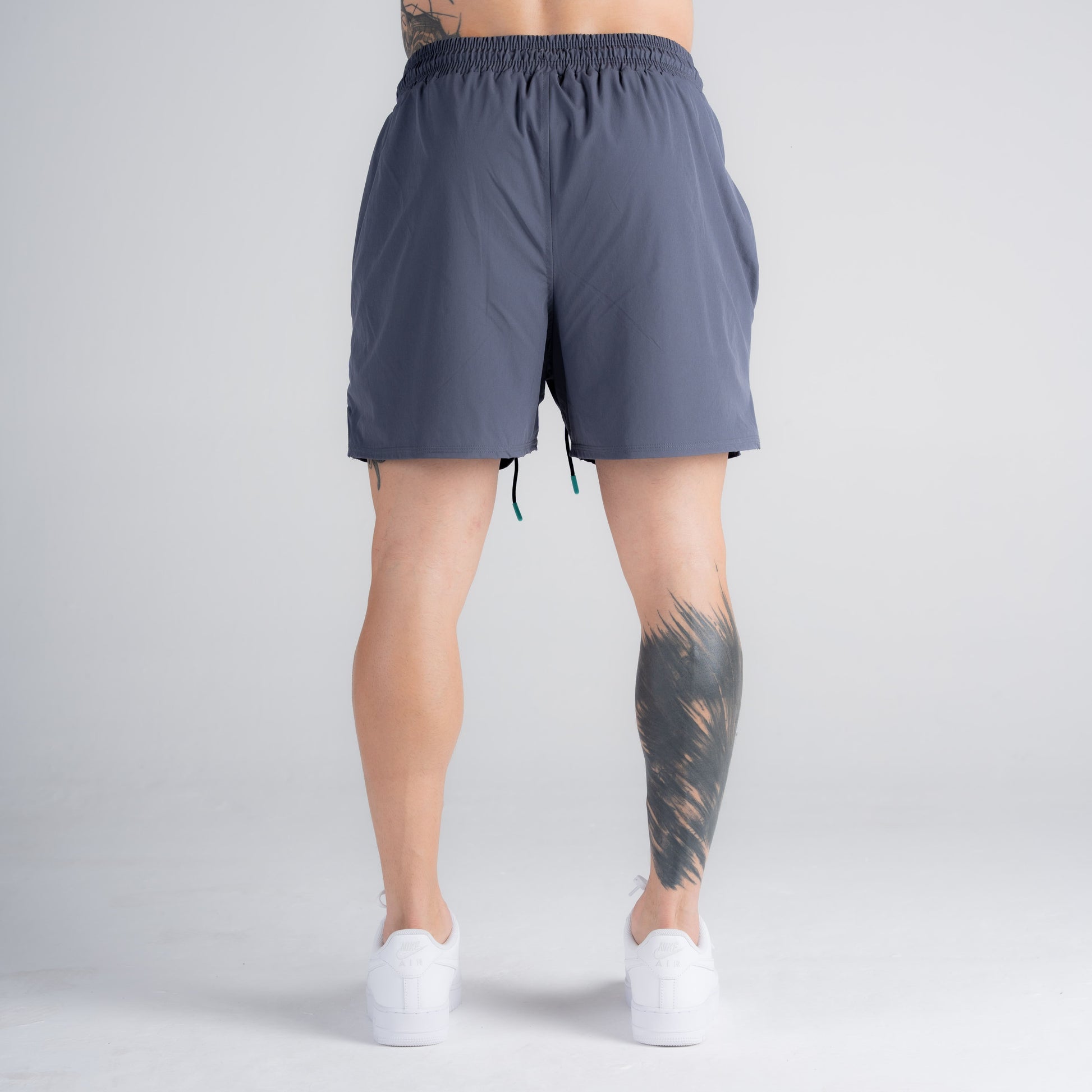 Shorts de Tactel Mith Aesthetics Cinza