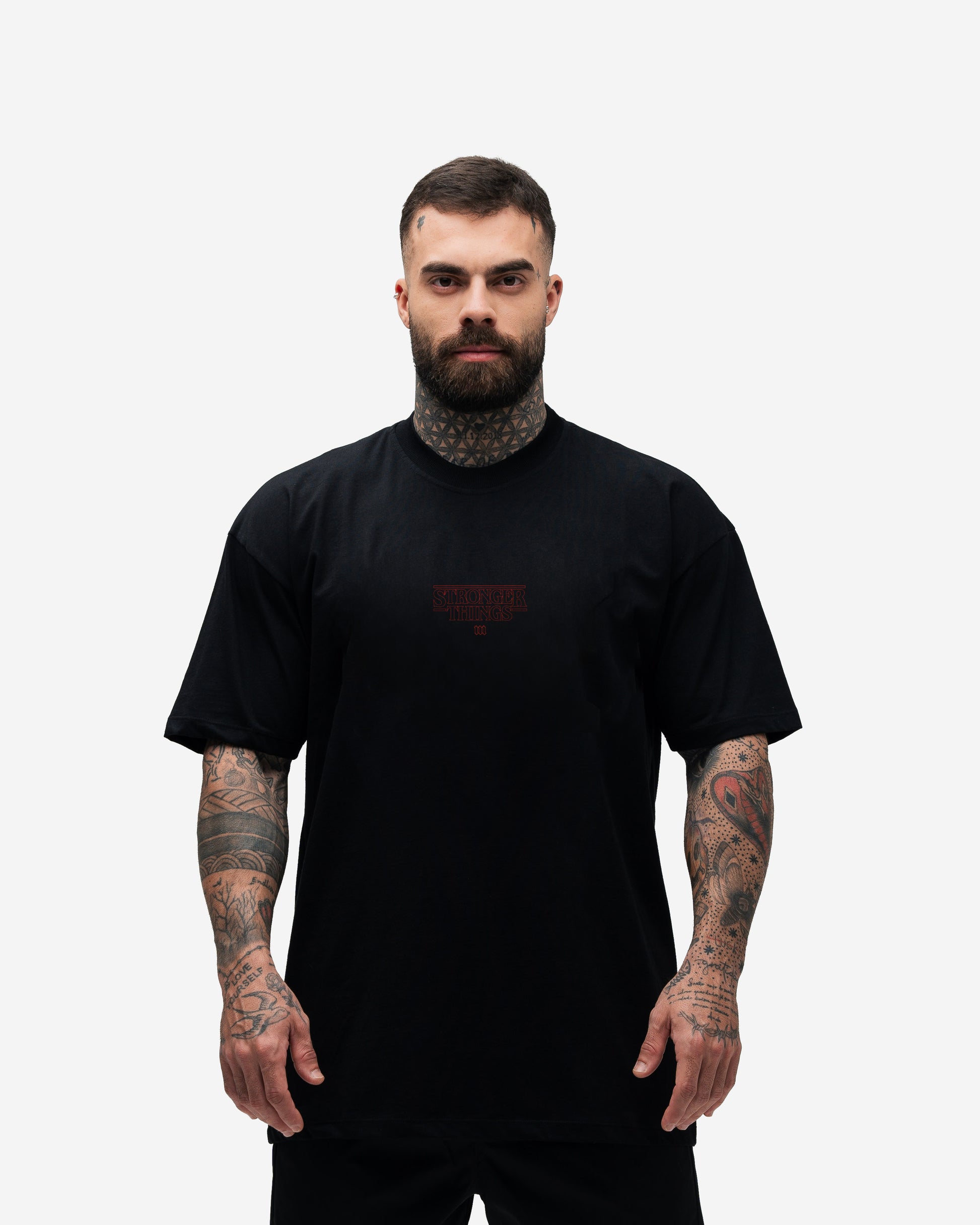 Camiseta Oversized Treino Mith Stronger Things Preto