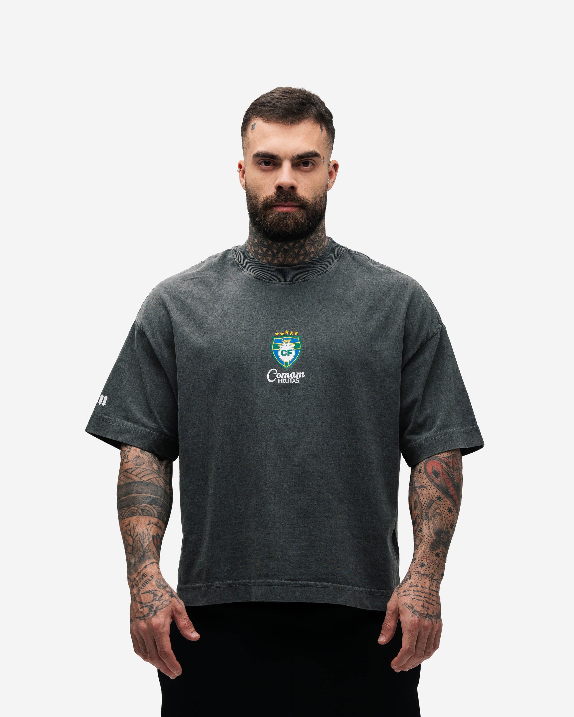 Camiseta Box Estonada Mith Comam Frutas BR Preto