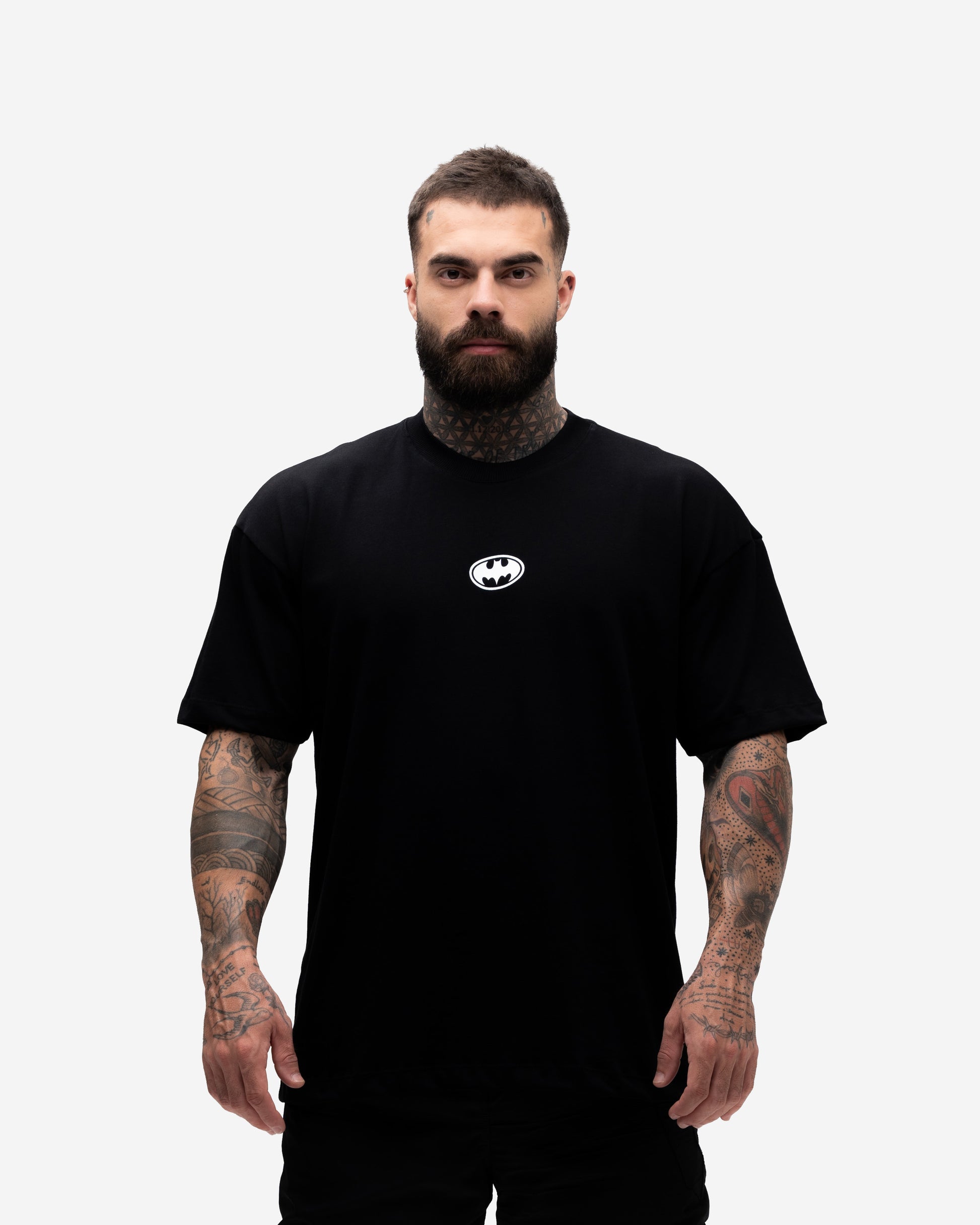 Camiseta<strong> Oversized Heavy</strong> Mith X Batman Iron Preto
