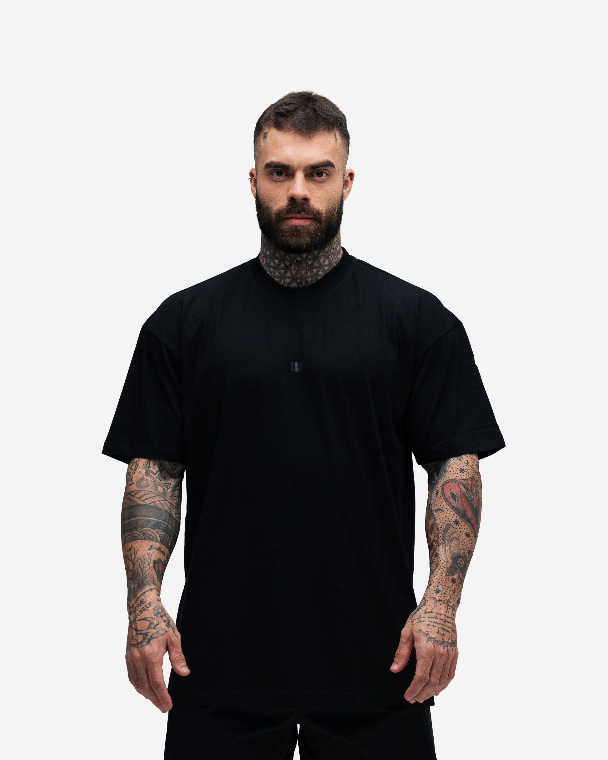 Camiseta Oversized Mith Nation Doodle Preto