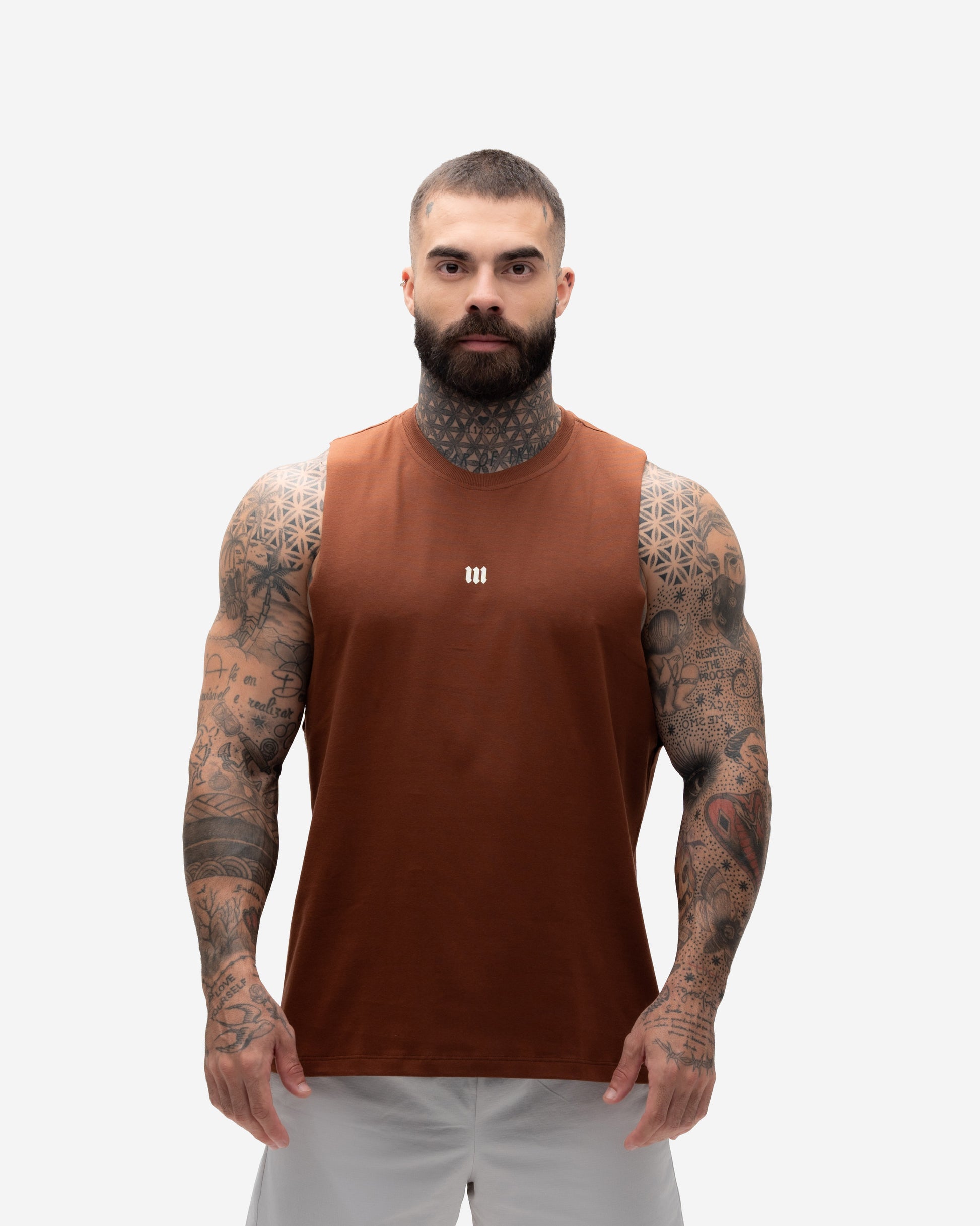 Regata Cut Off Treino Marrom Mith Nation Doodle Grid