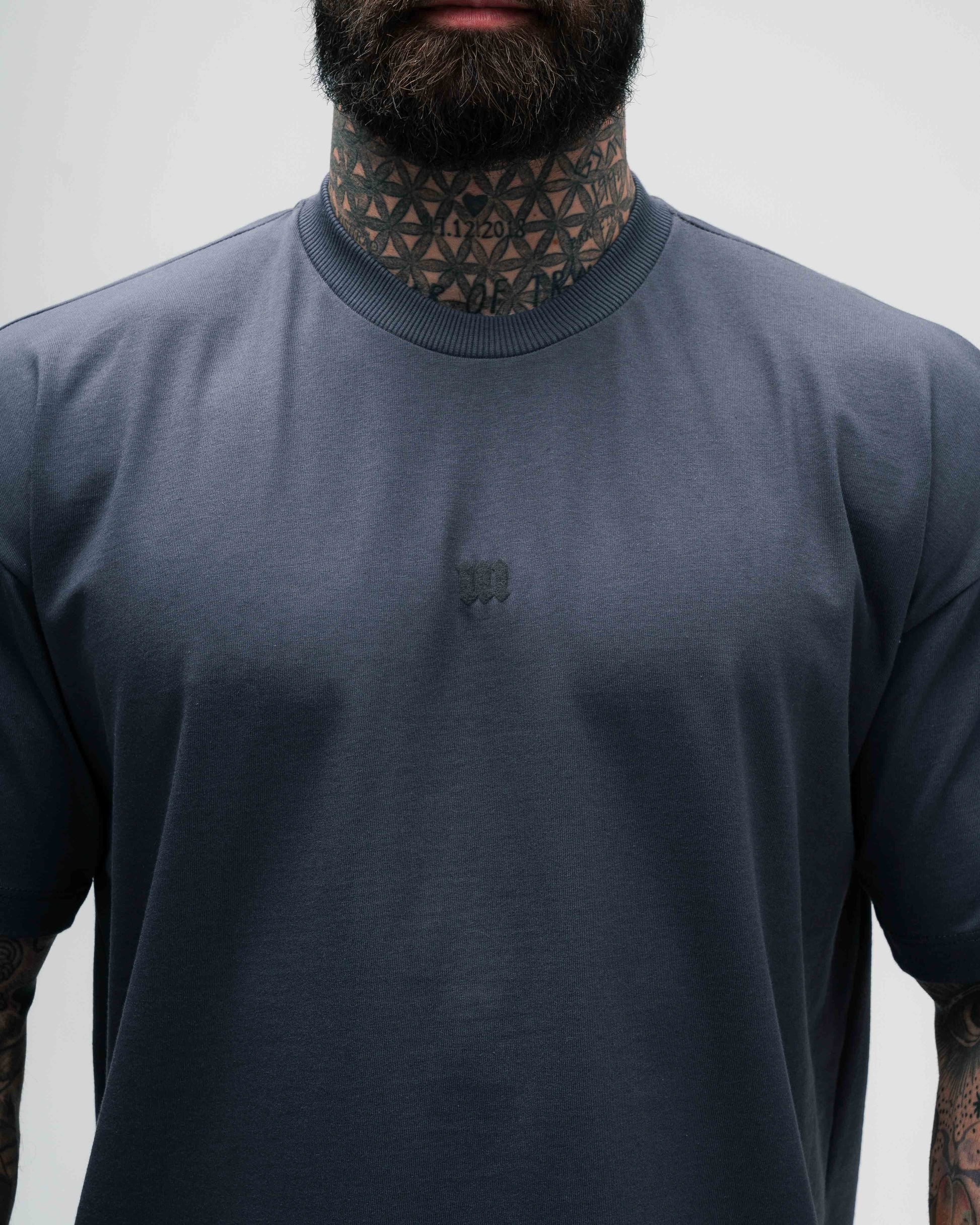 Camiseta Oversized Heavy Chumbo Mith Nation Logo