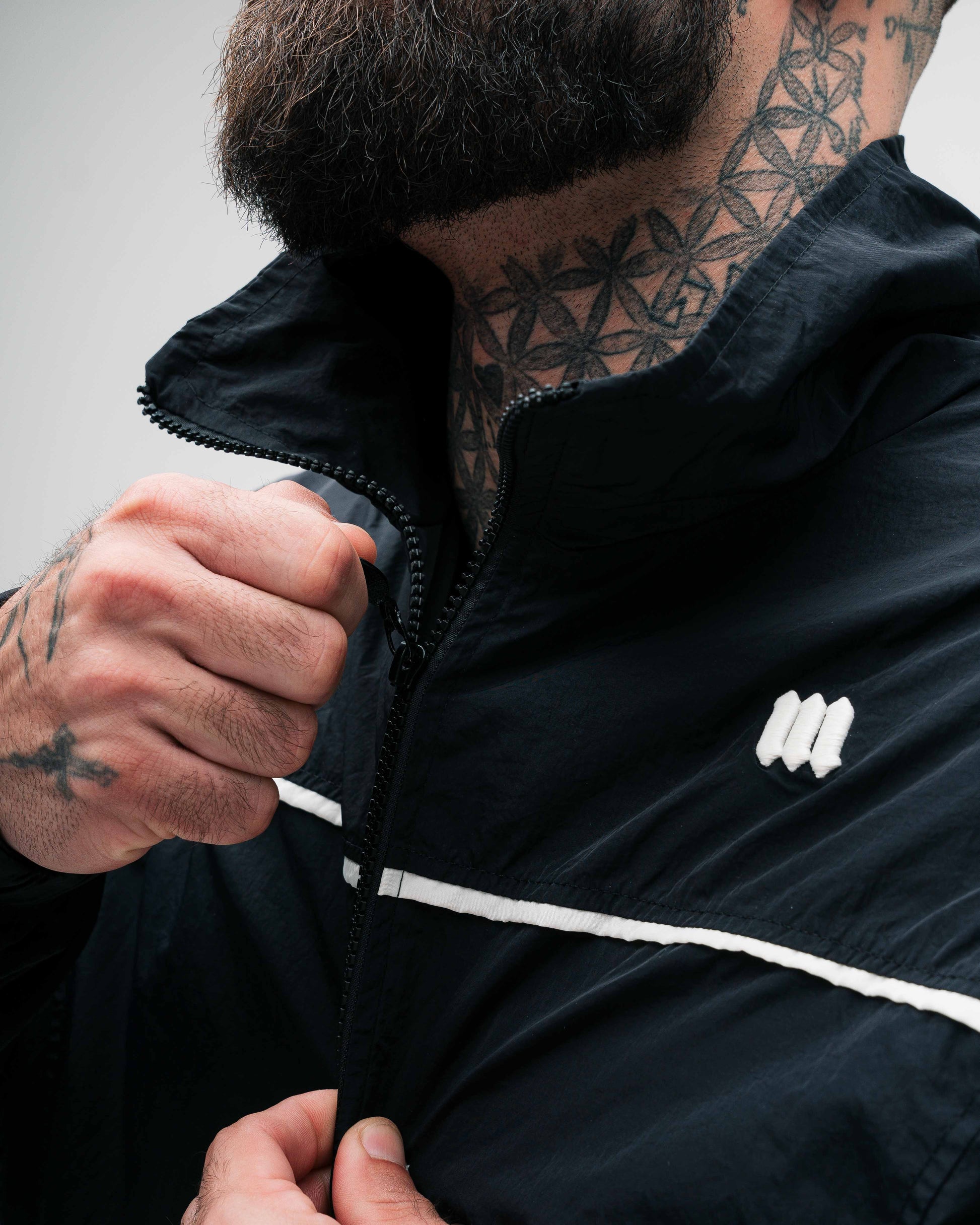 Jaqueta Corta Vento Tactel Preta Mith Nation