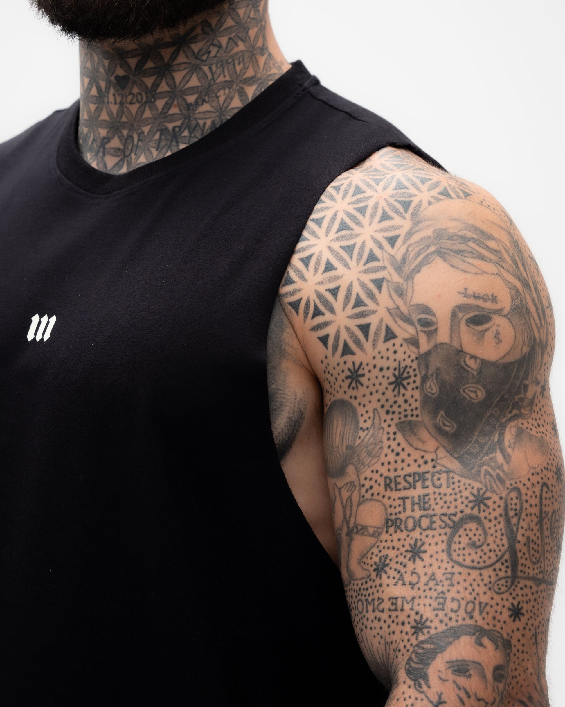 Regata Cut Off Treino Mith Profile Preto