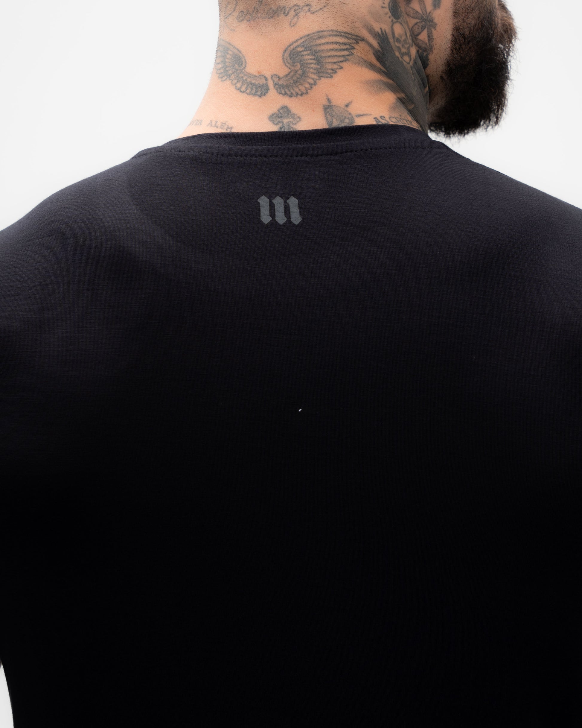 Camiseta Slim Fit Tech Modal Preto Mith Nation