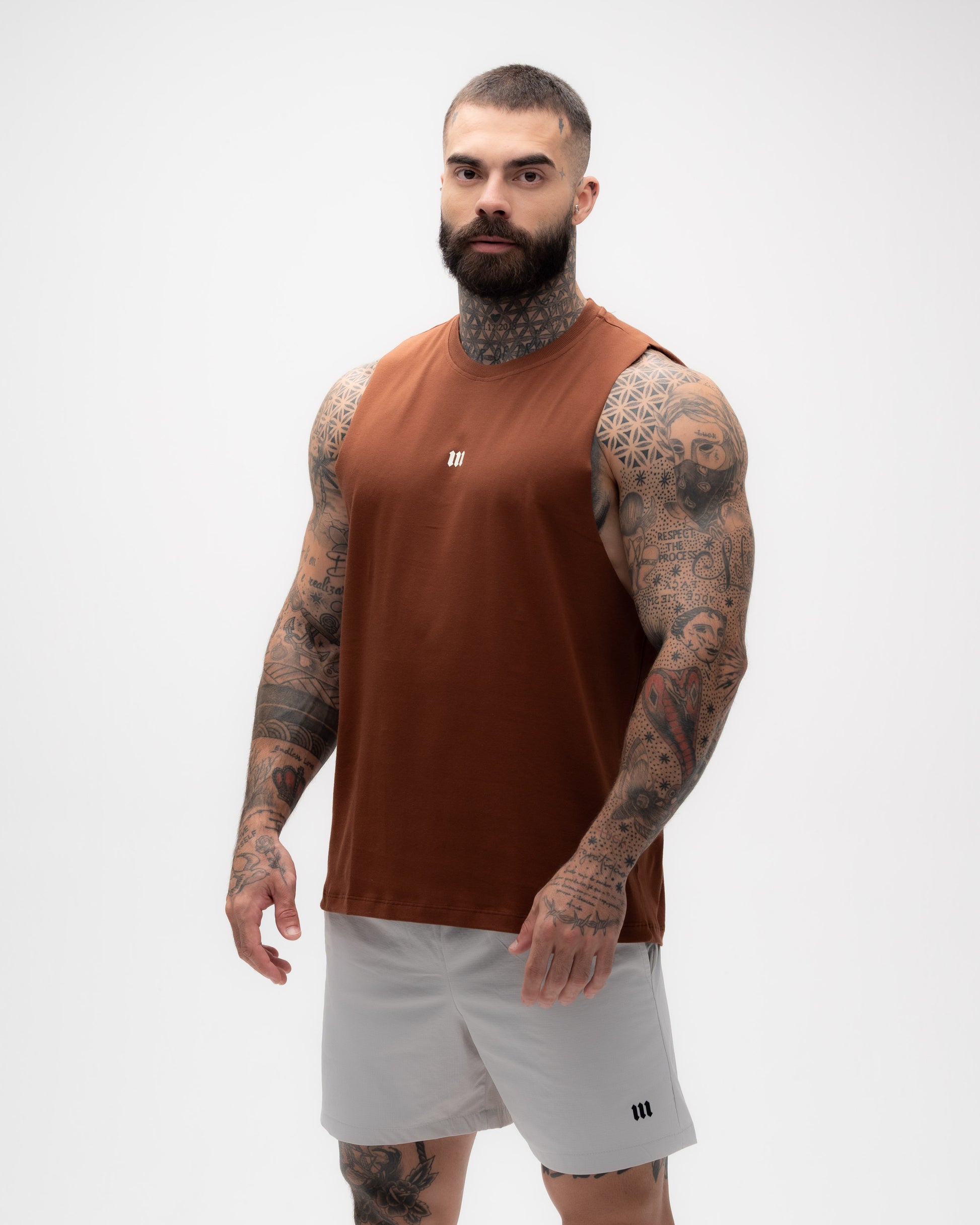 Regata Cut Off Treino Marrom Mith Nation Doodle Grid