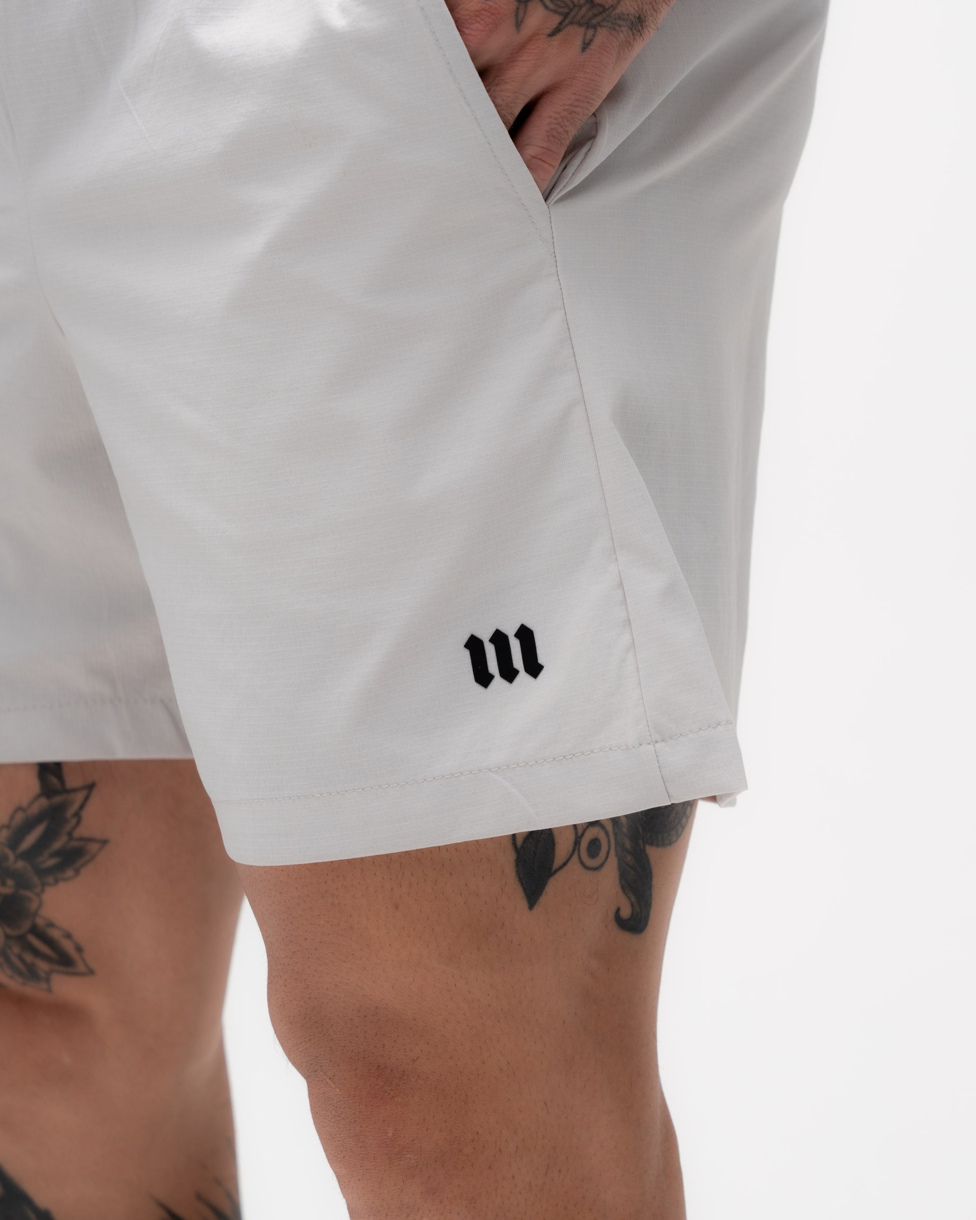 Shorts Curto de Tactel Cinza Mith Nation Soft