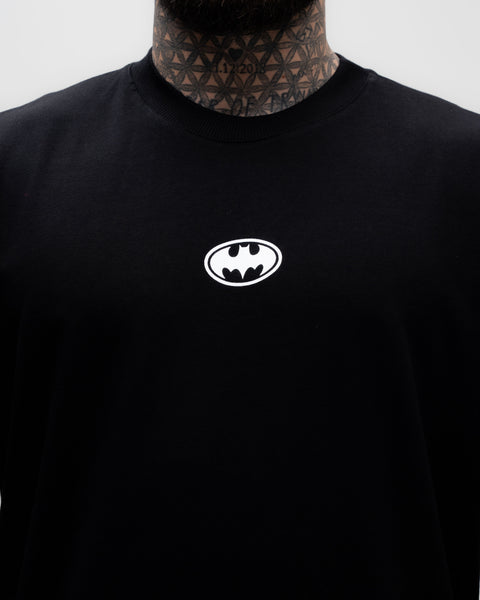 Camiseta<strong> Oversized Heavy</strong> Mith X Batman Iron Preto