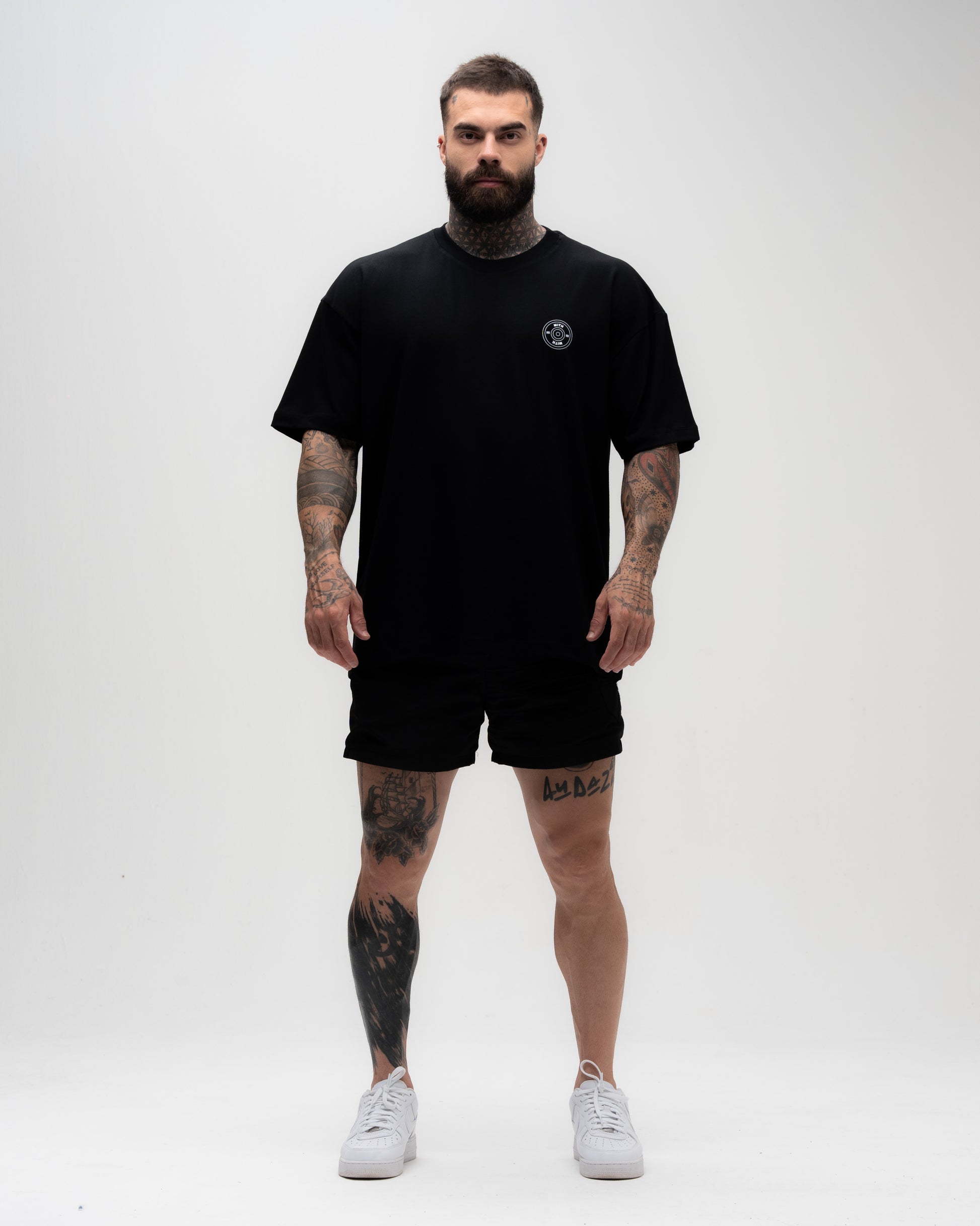 Camiseta Oversized Treino Preta Mith Enquanto Voce Posta