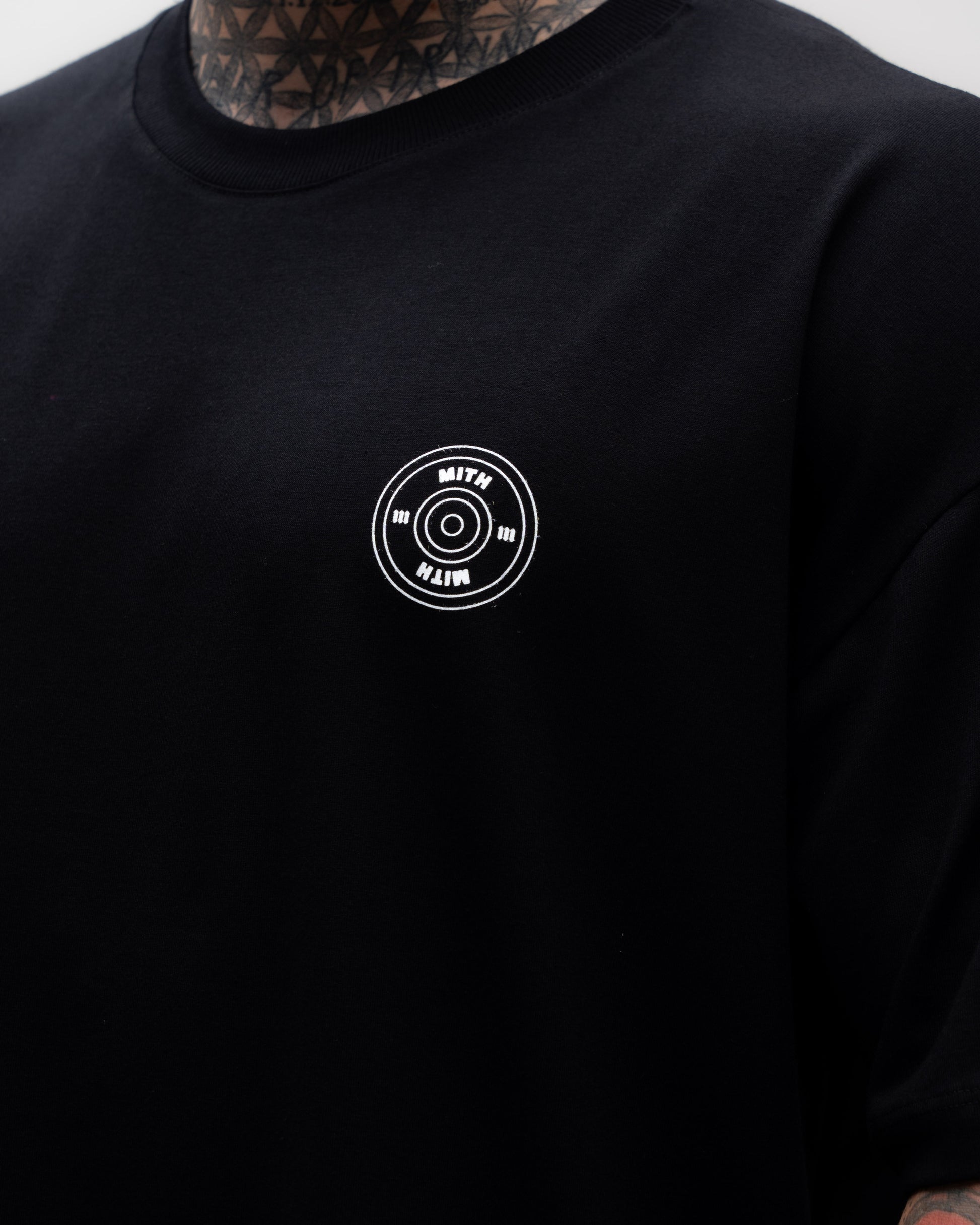 Camiseta Oversized Treino Preta Mith Enquanto Voce Posta