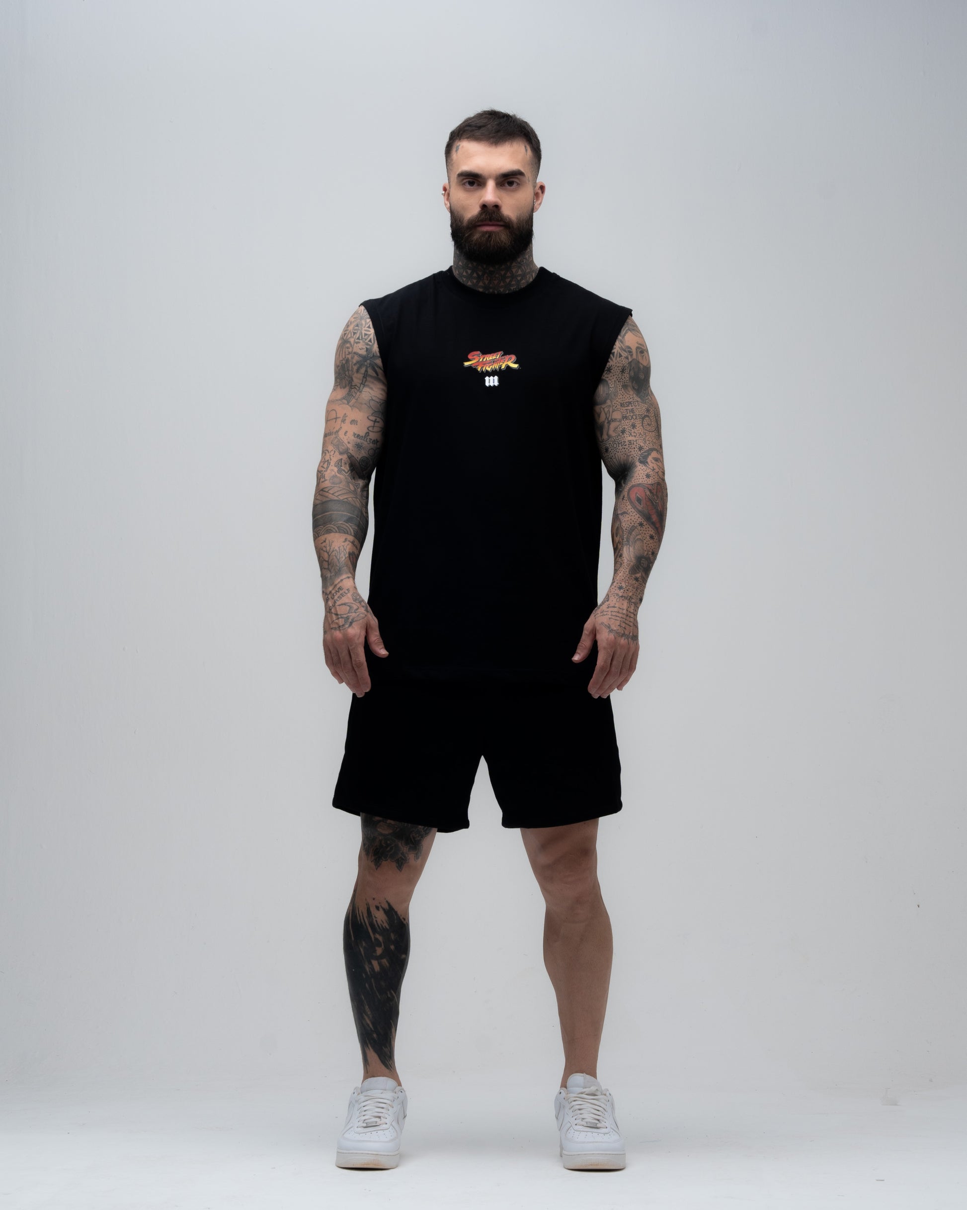 Regata Drop Shoulder Slevelles Mith Street Fighter Logo Line Preto