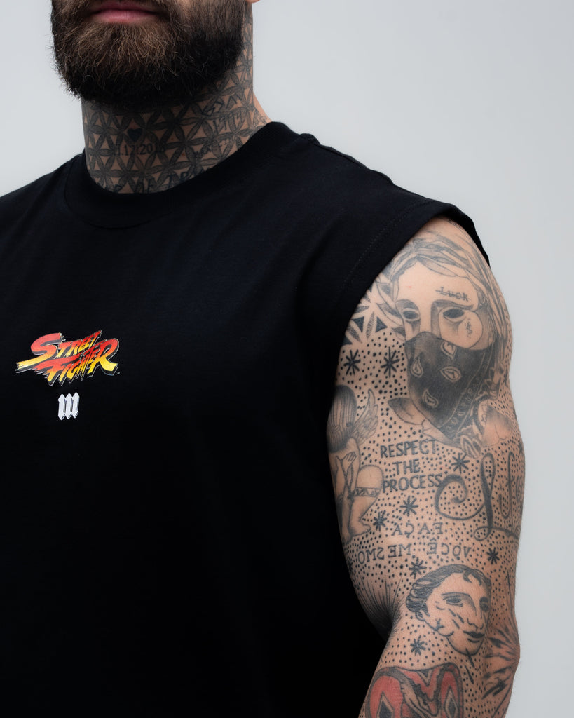 Regata Drop Shoulder Slevelles Mith Street Fighter Logo Line Preto