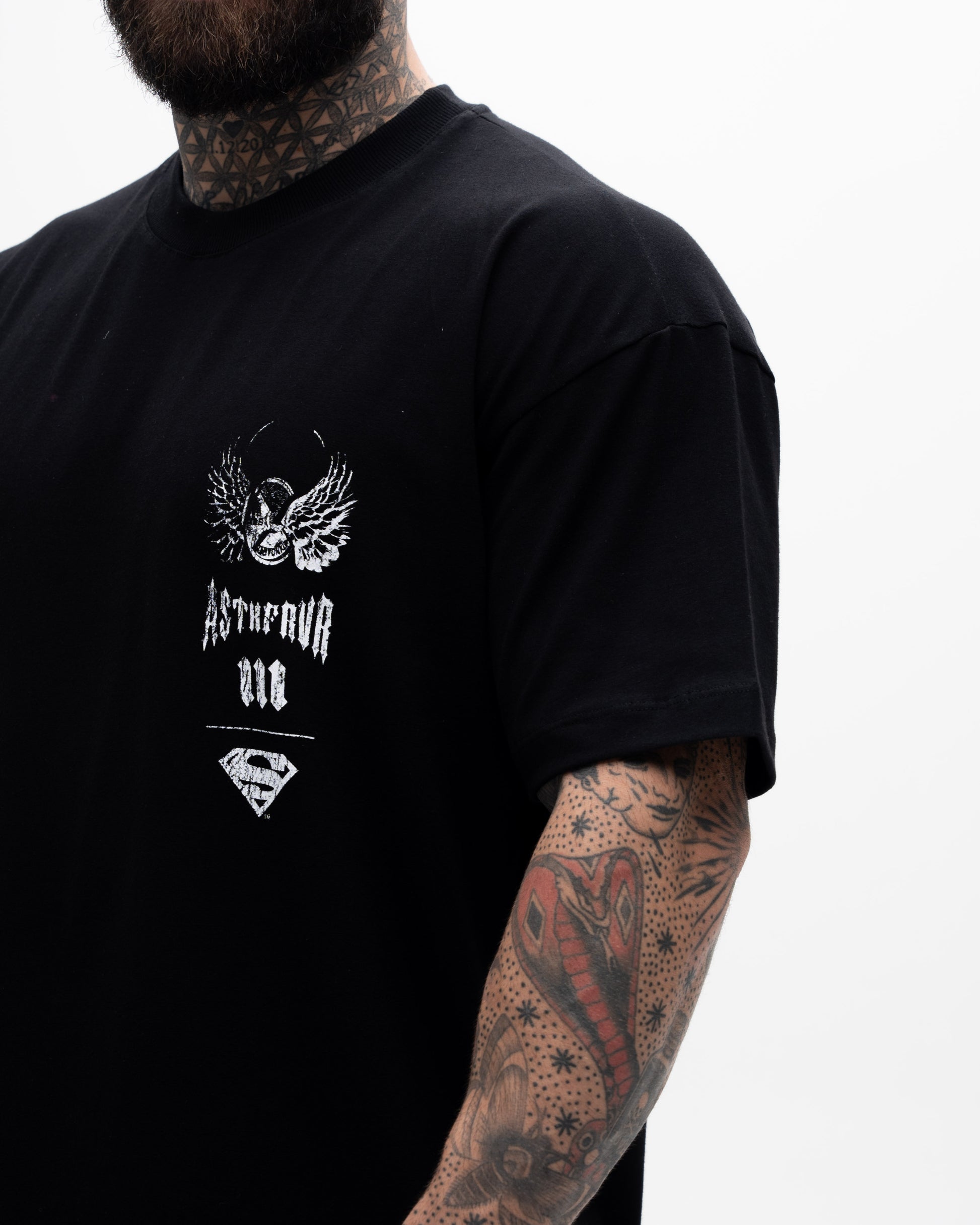 Camiseta <strong>Oversized Treino </strong>Mith X Superman Jump Preto
