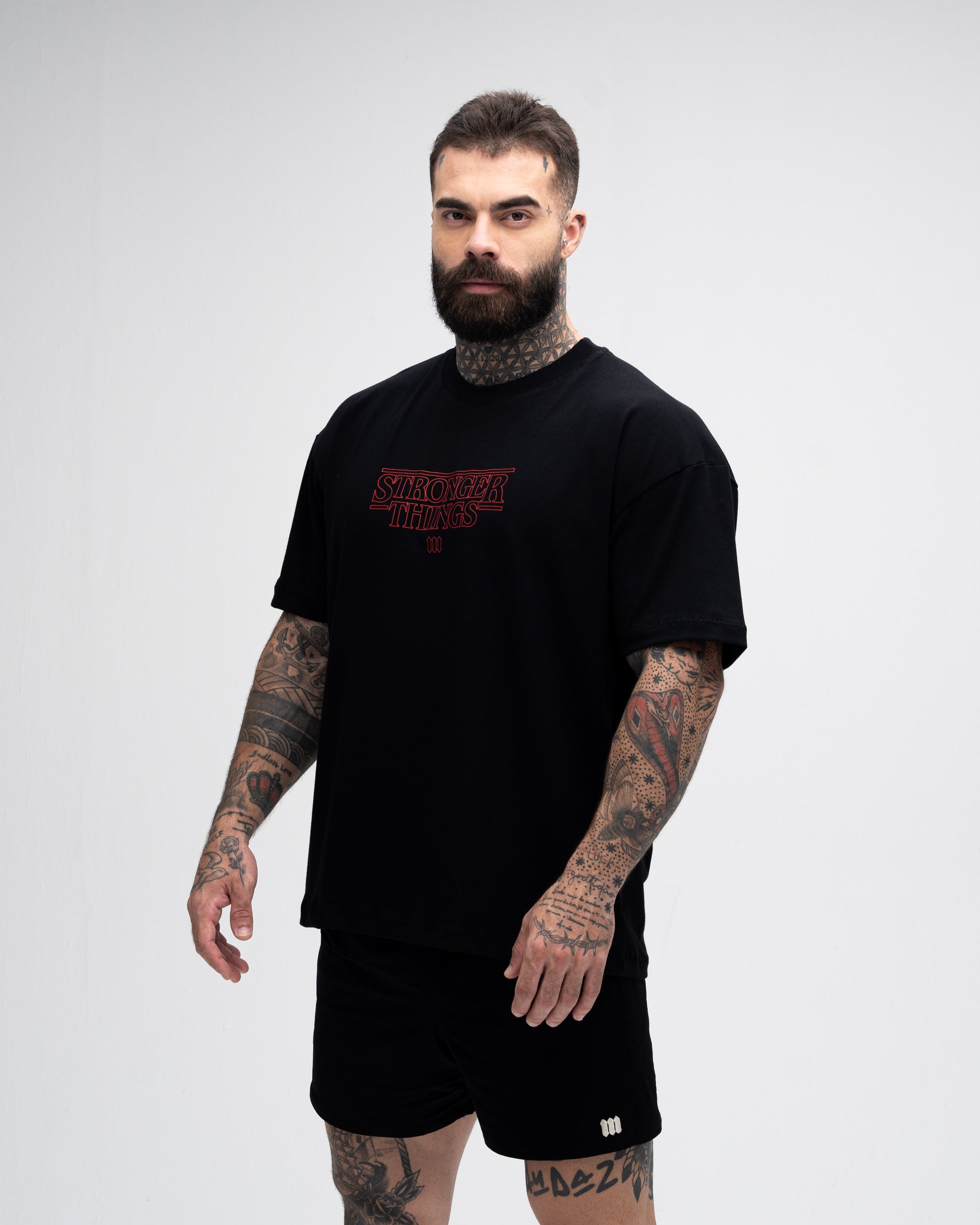 Camiseta Oversized Treino Mith Stronger Things Preto