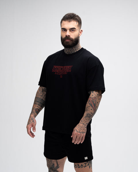 Camiseta <strong>Oversized Treino</strong> Mith Stronger Things Preto