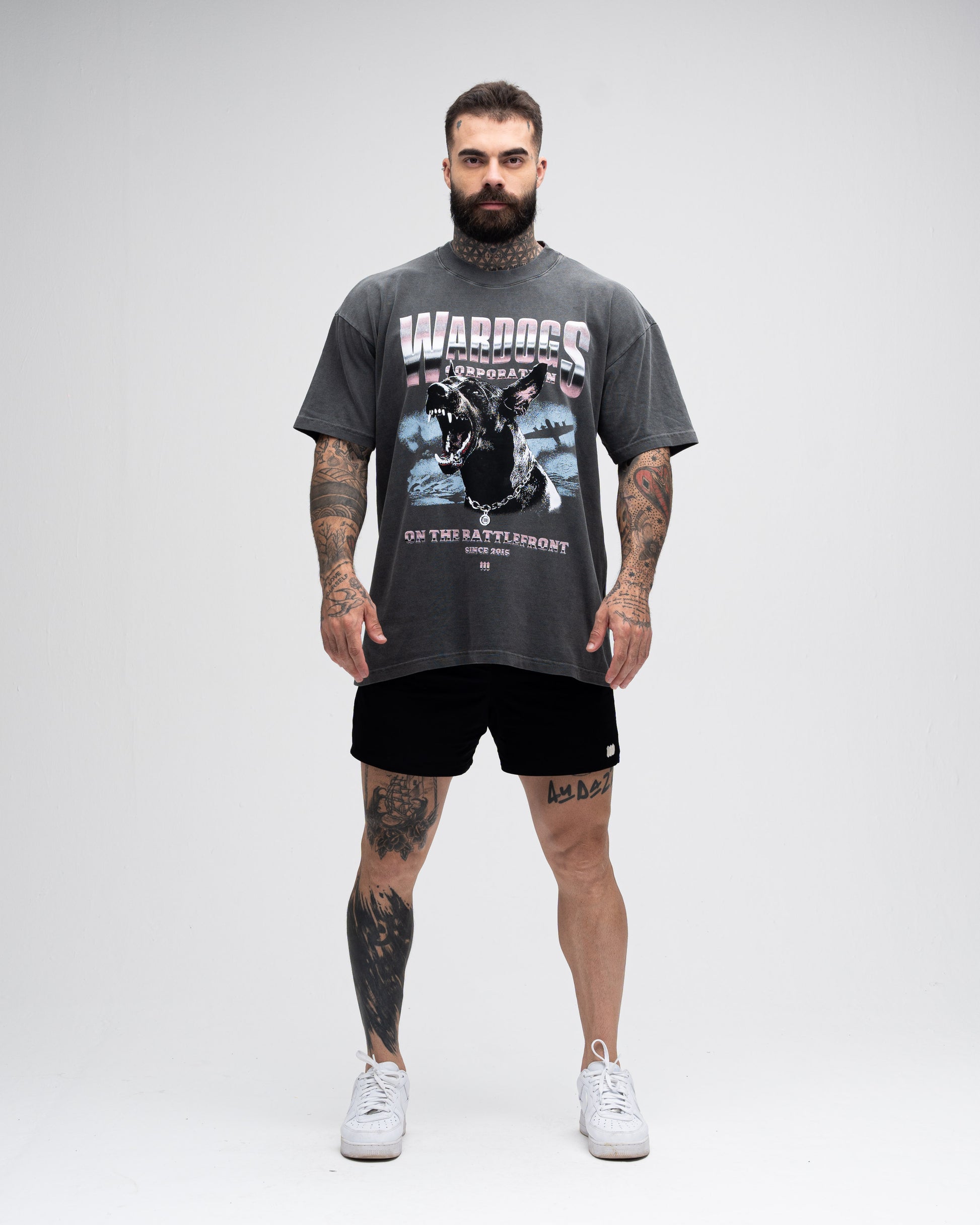 Camiseta Oversized Estonada Mith Wardogs Preto