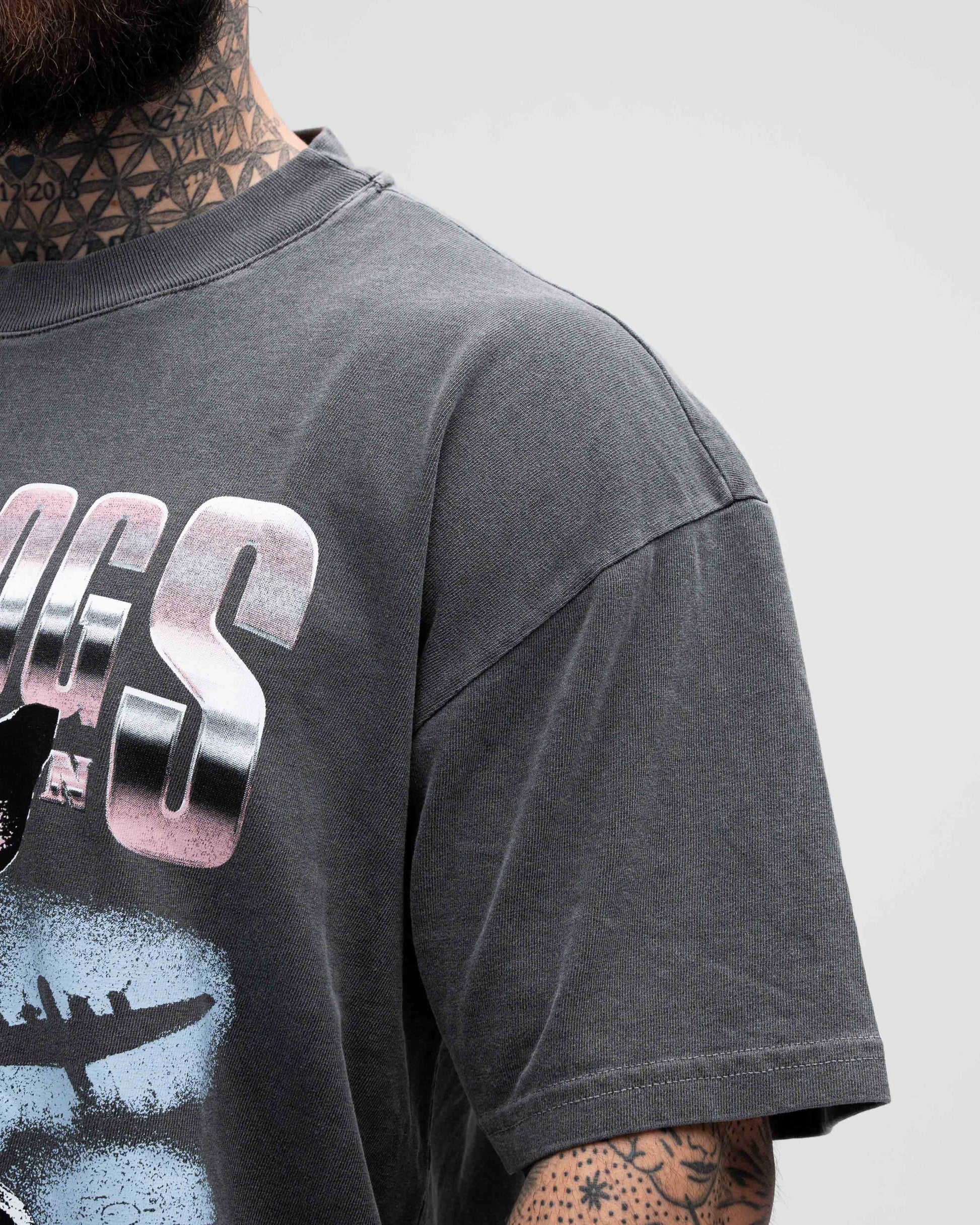 Camiseta Oversized Estonada Mith Wardogs Preto