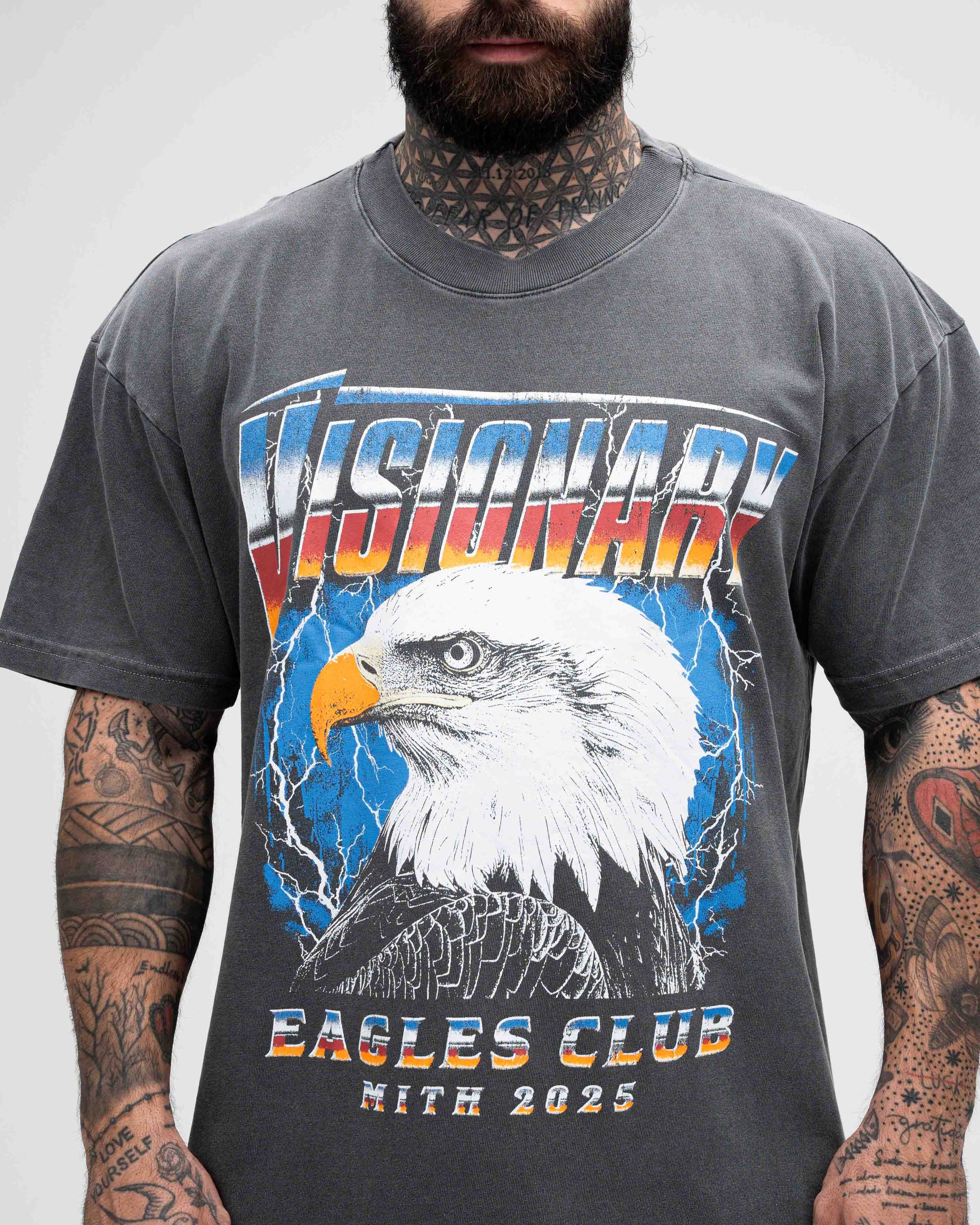 Camiseta Oversized Estonada Mith Visionary Eagle Preto