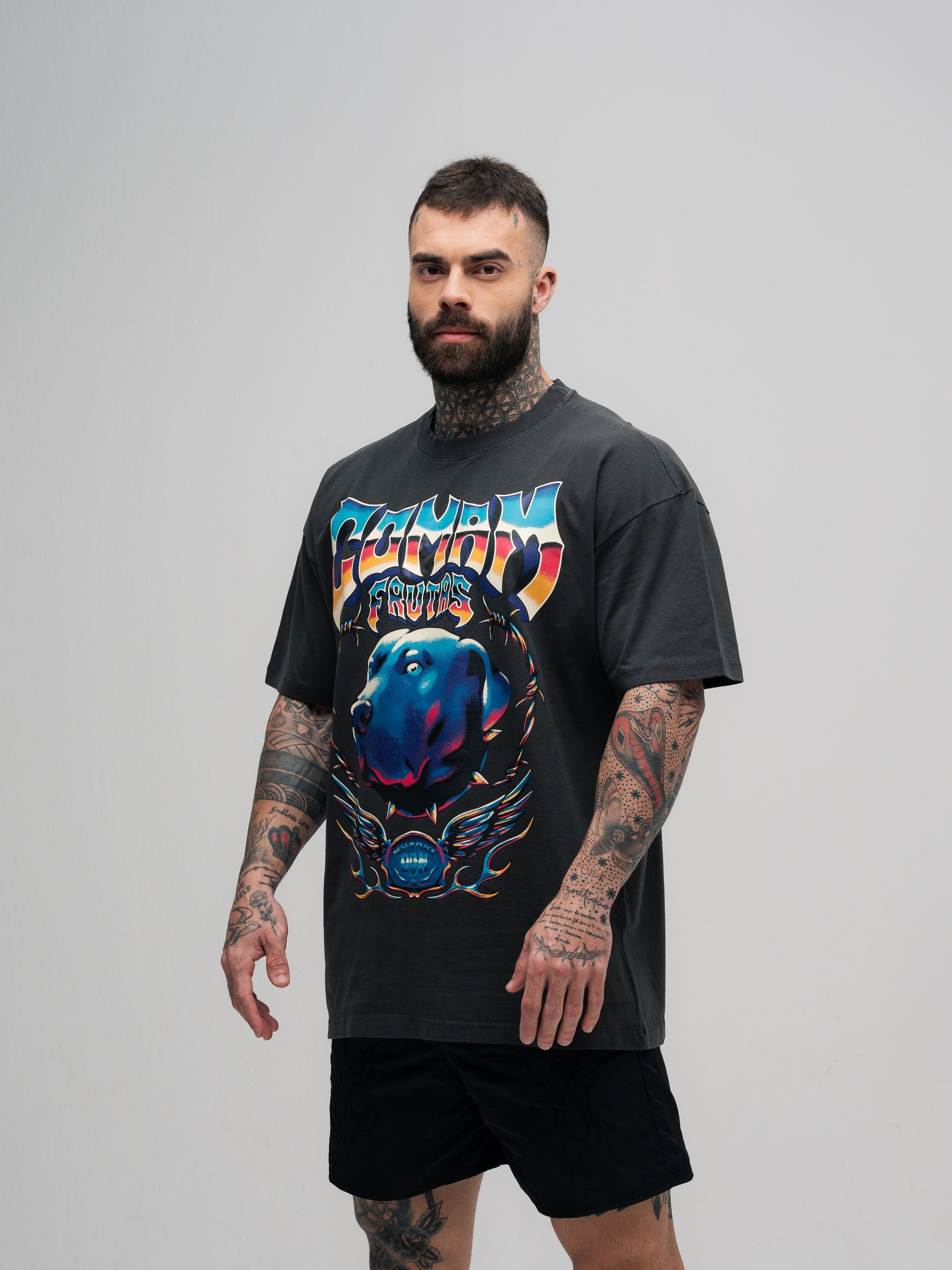 Camiseta Oversized Estonada Mith Comam Frutas Don Chumbo