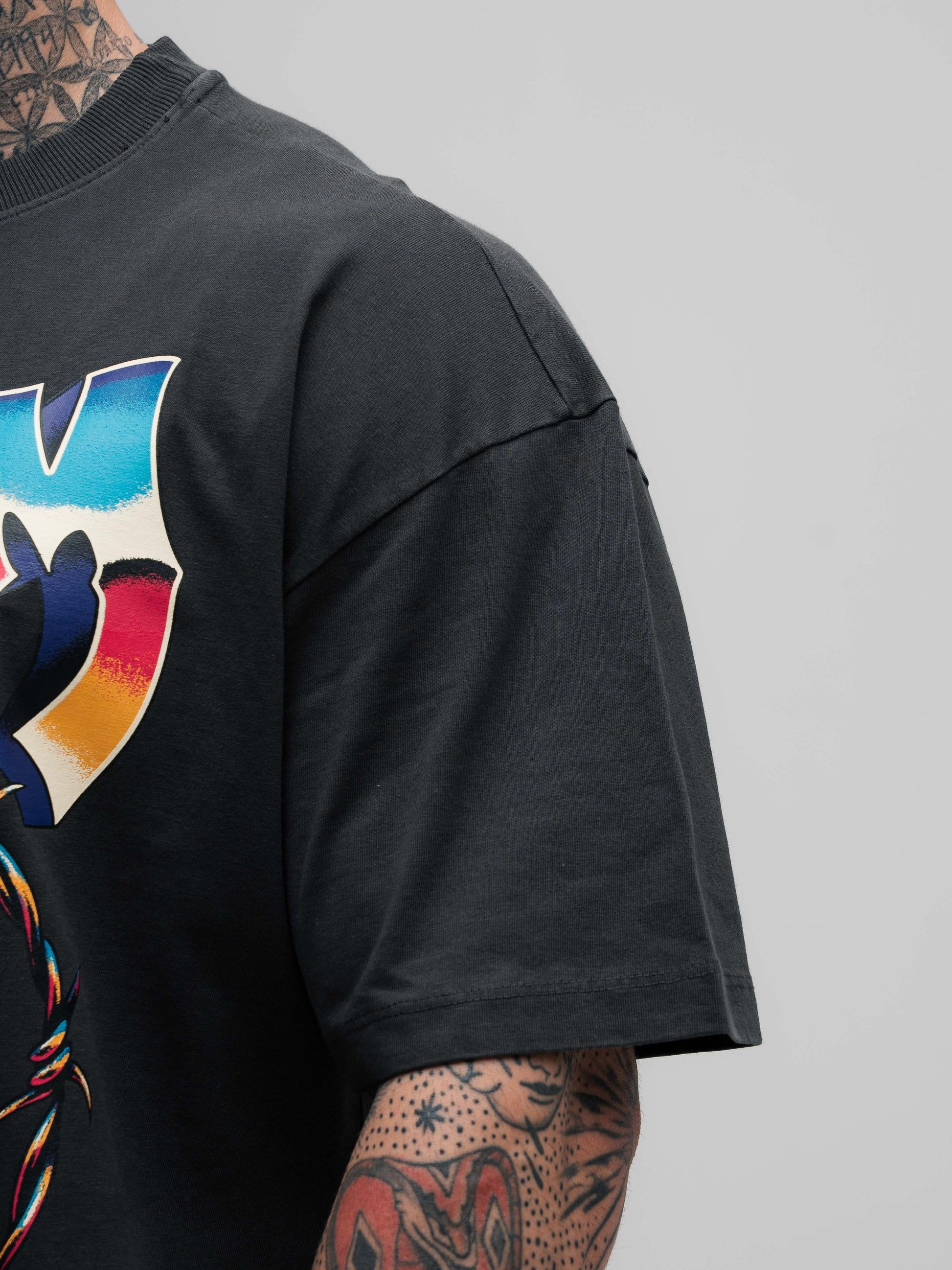 Camiseta Oversized Estonada Mith Comam Frutas Don Chumbo