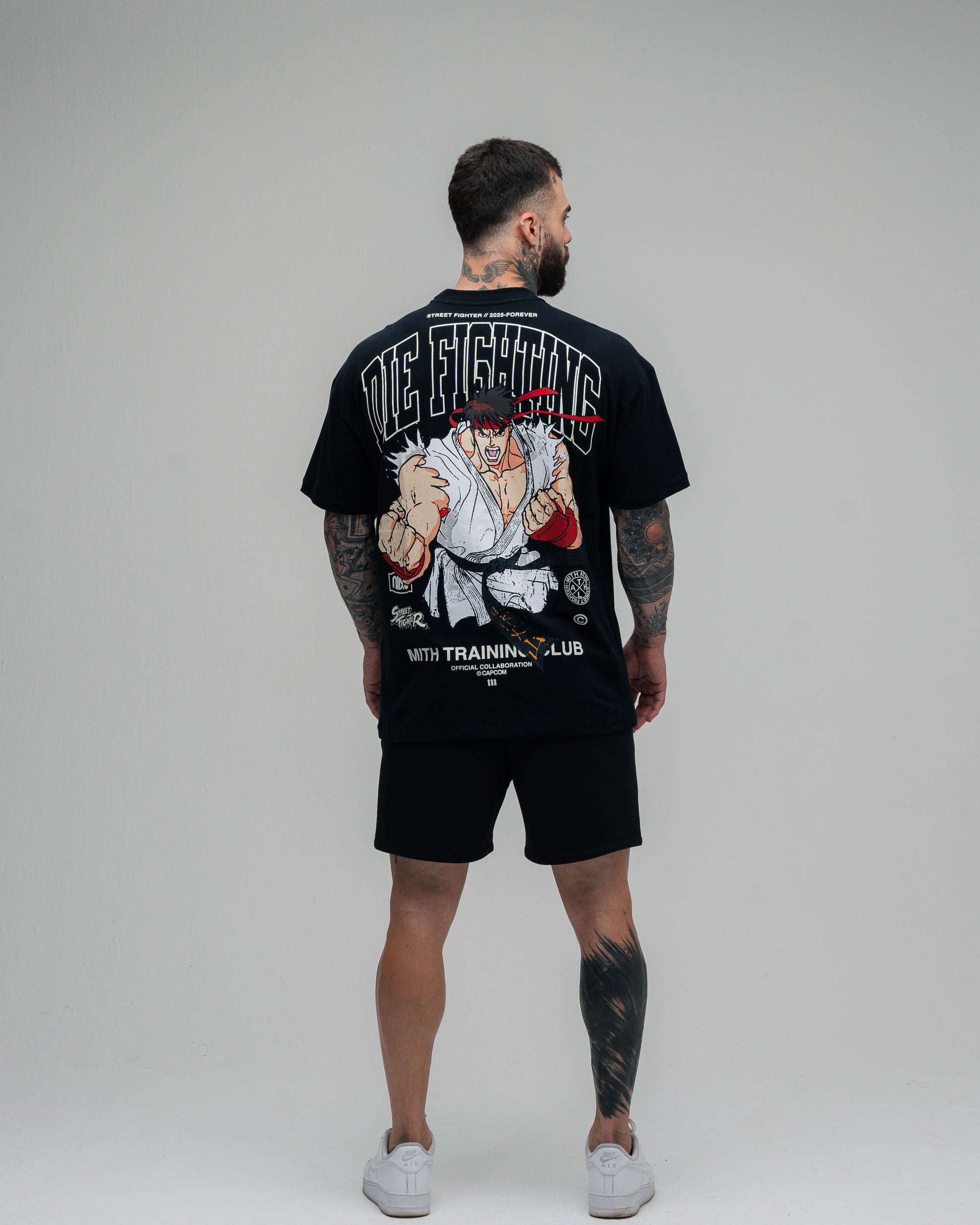 Camiseta Oversized Street Fighter Ryu Preto