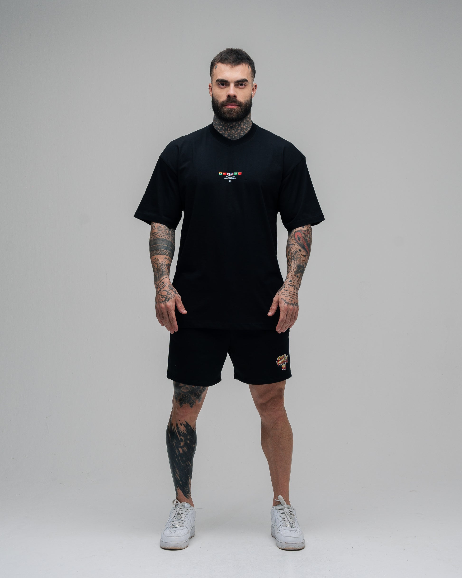 Camiseta Oversized Street Fighter Mr. Bison Map Preto