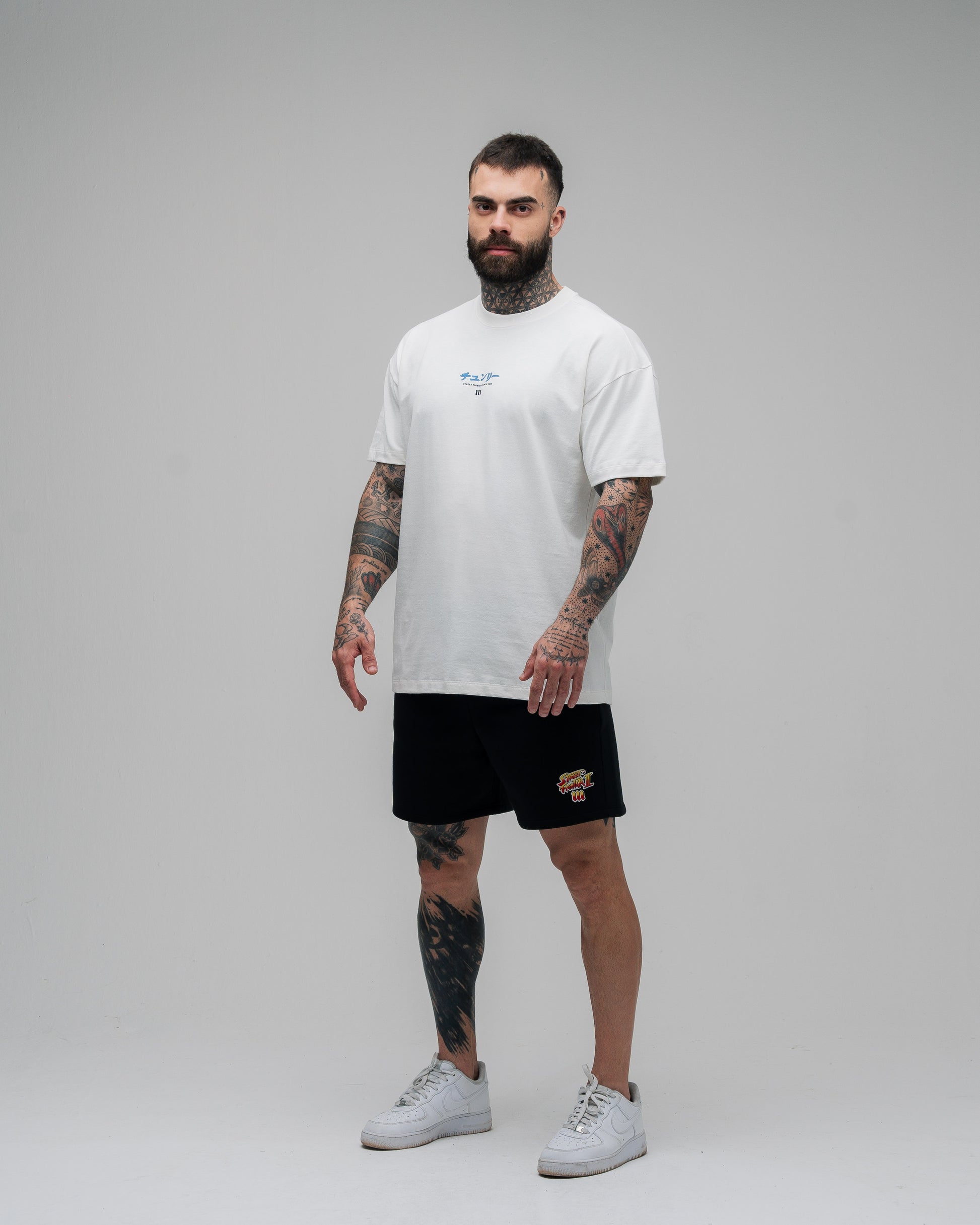 Camiseta Oversized Street Fighter Chun Li Off White