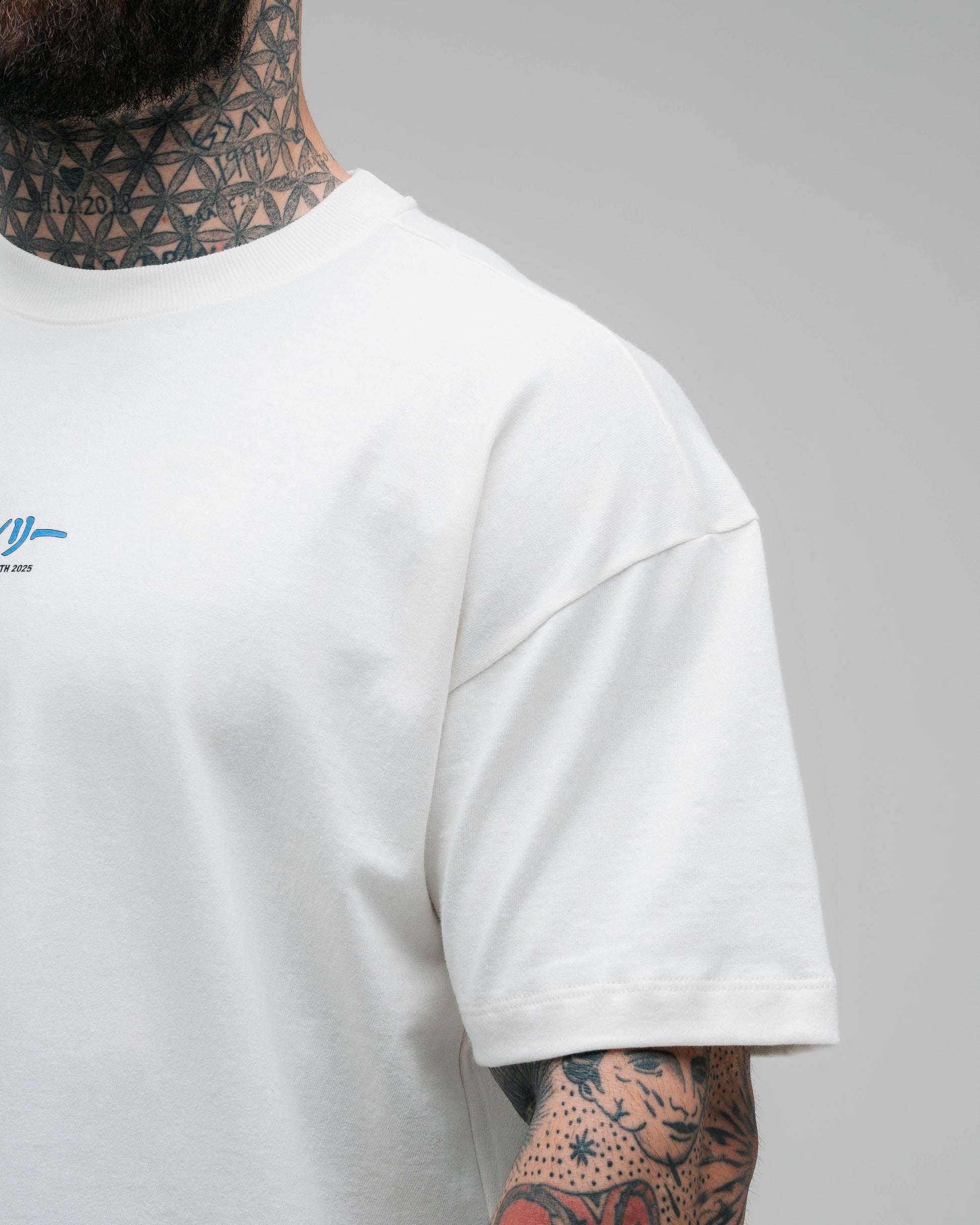 Camiseta Oversized Street Fighter Chun Li Off White
