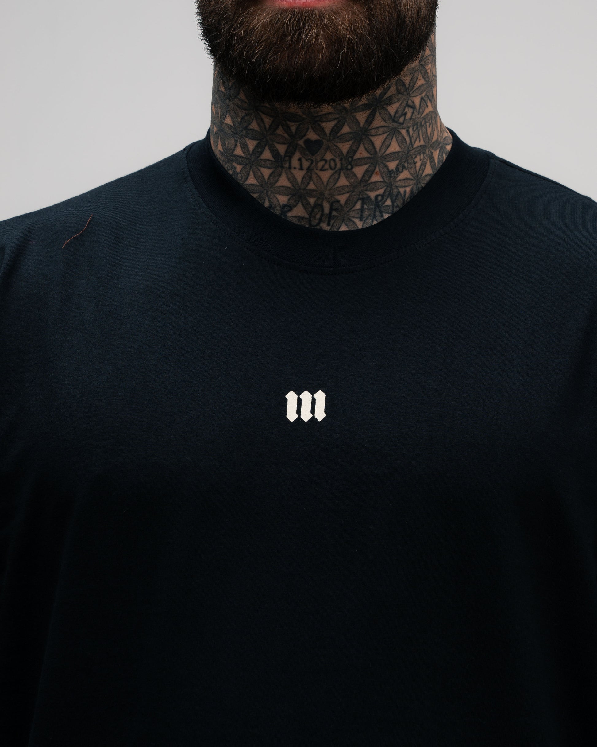 Camiseta Oversized Mith Nation White Training Club Preto