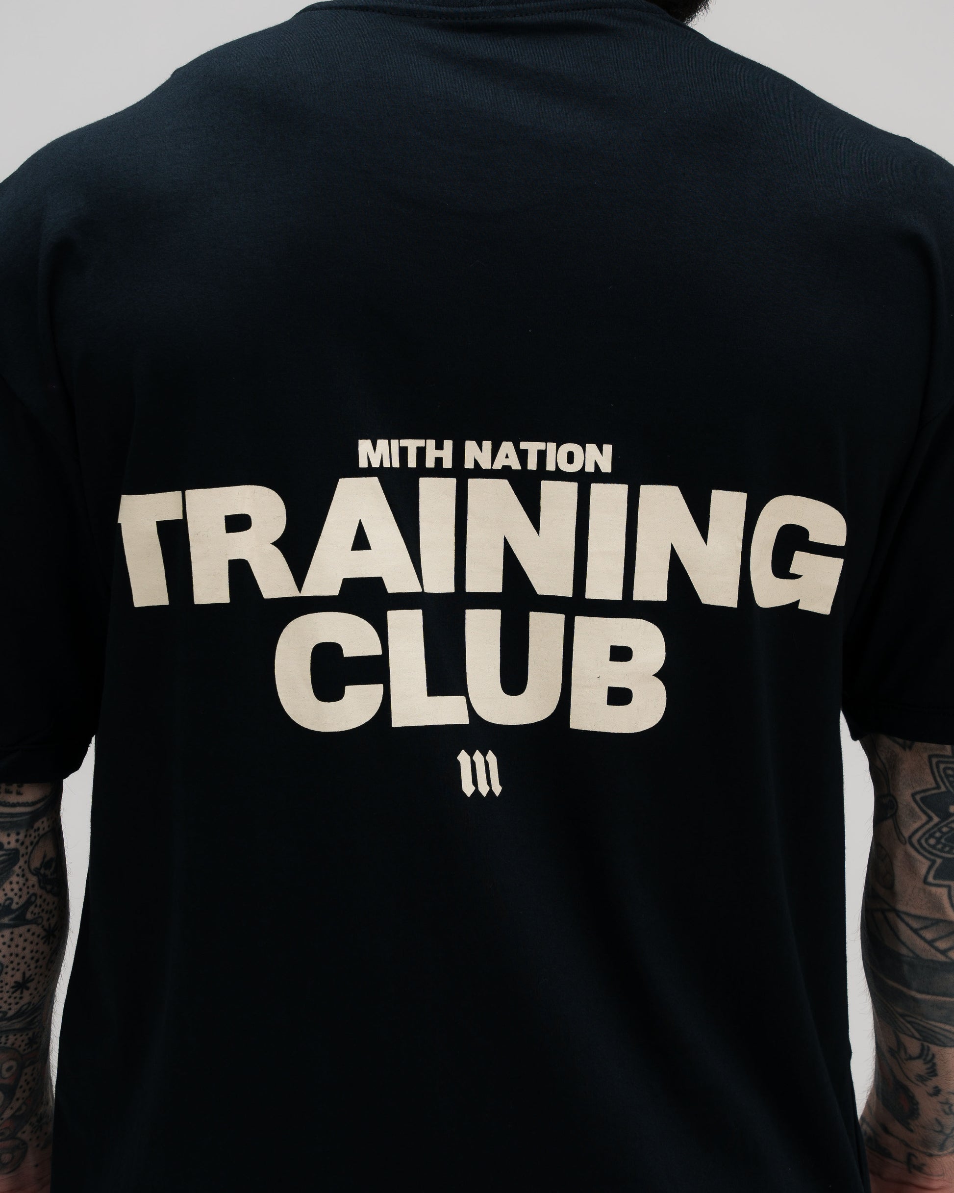 Camiseta Oversized Mith Nation White Training Club Preto