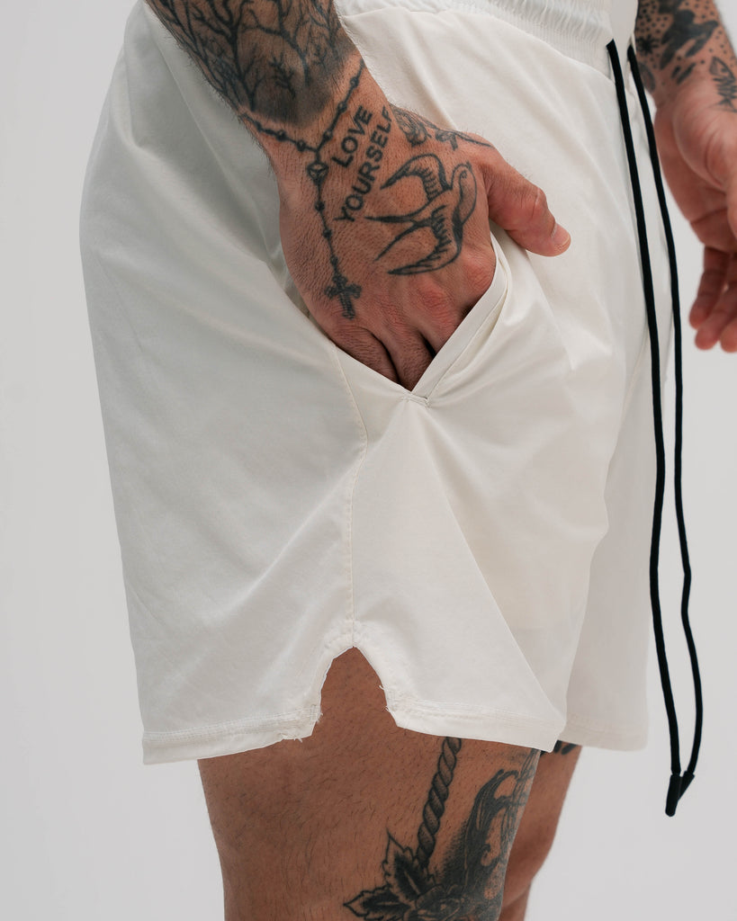 Shorts de Tactel Curto Embroidery Mith Nation Off White