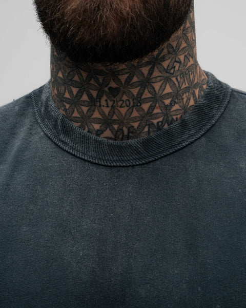 Camiseta Oversized Estonada Mith Athl Die Fighting Chumbo