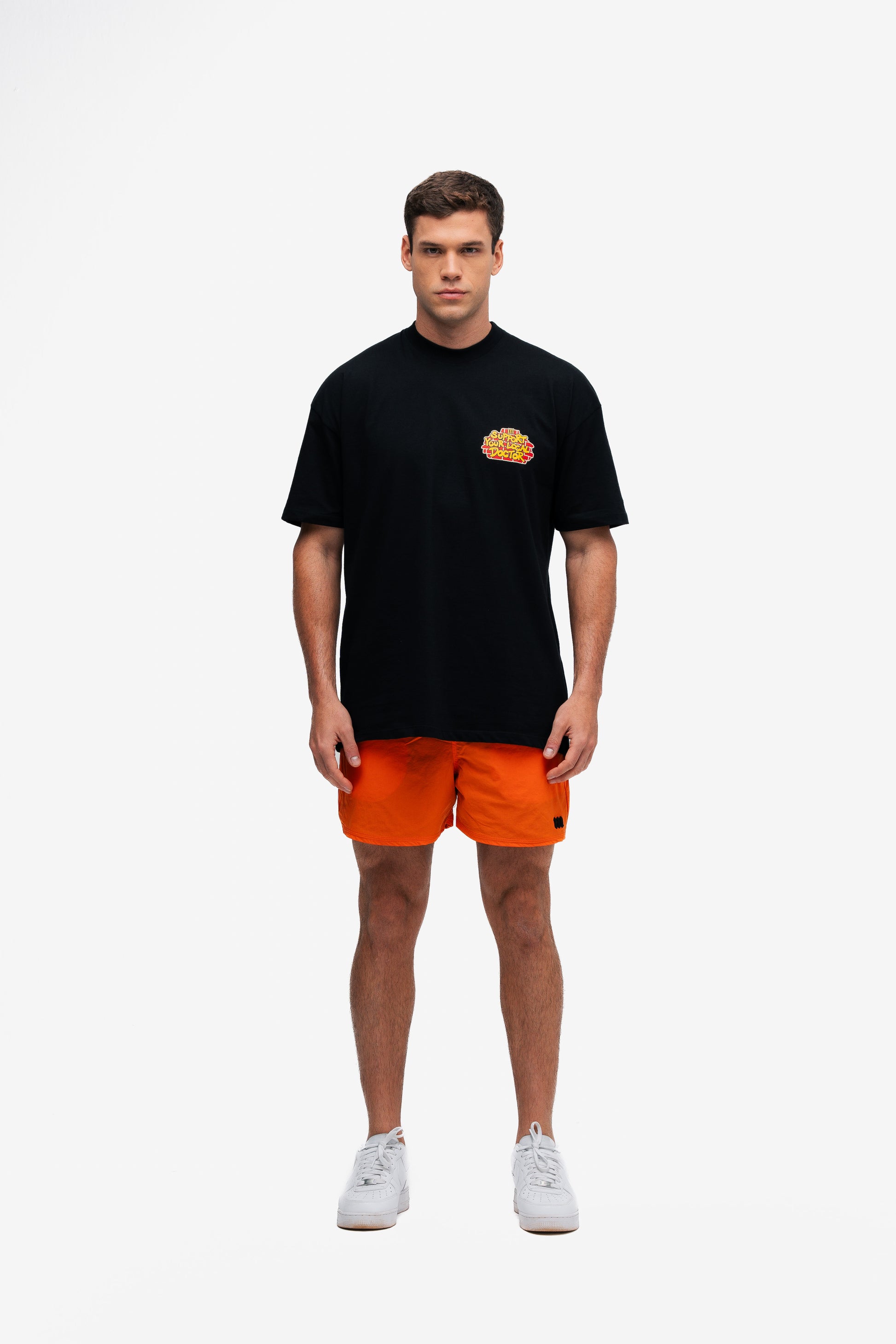 Camiseta Oversized Comam Frutas Support Your Local Preto