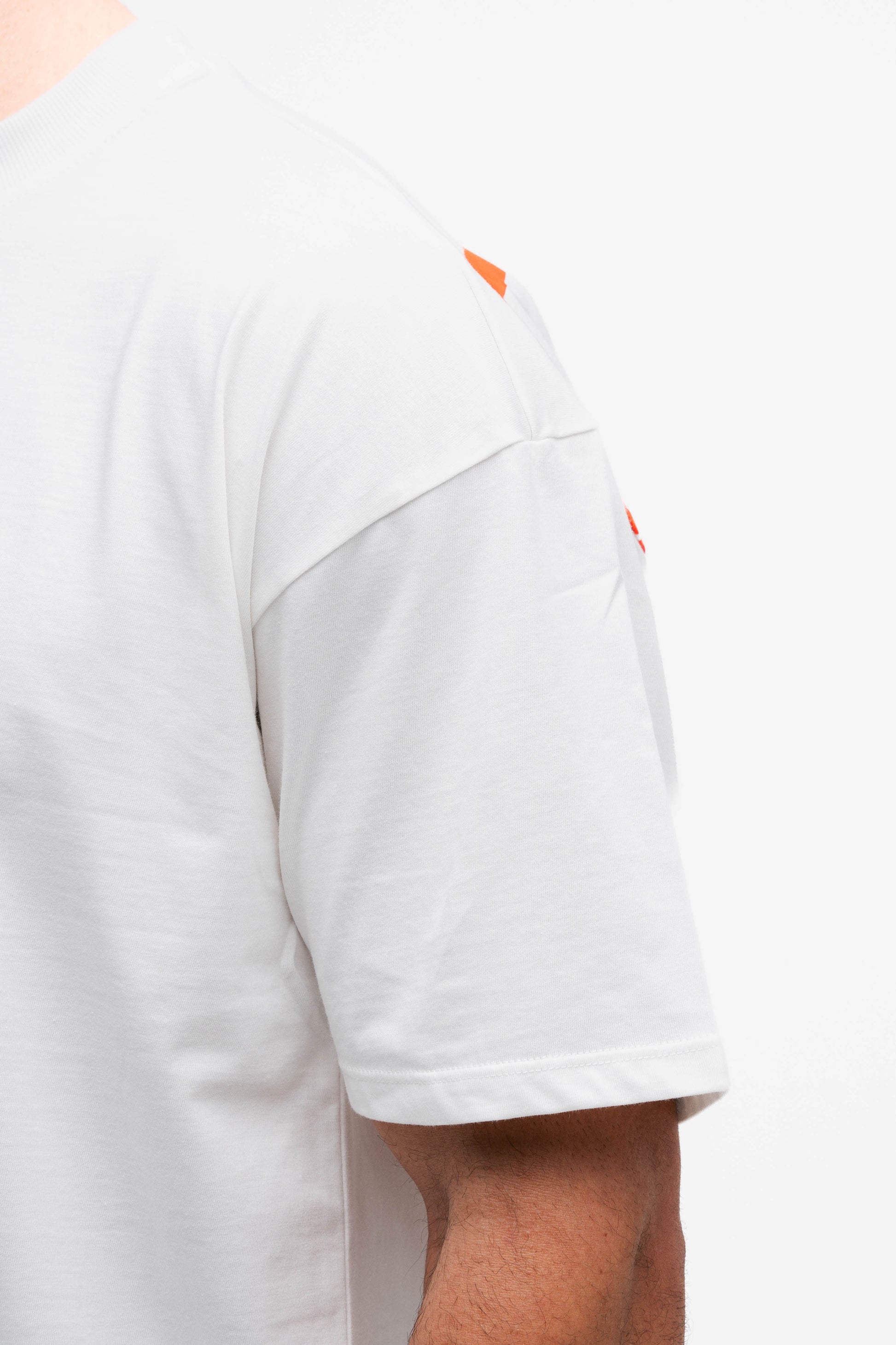 Camiseta Oversized Mith Nation Graphic Doodle Off White