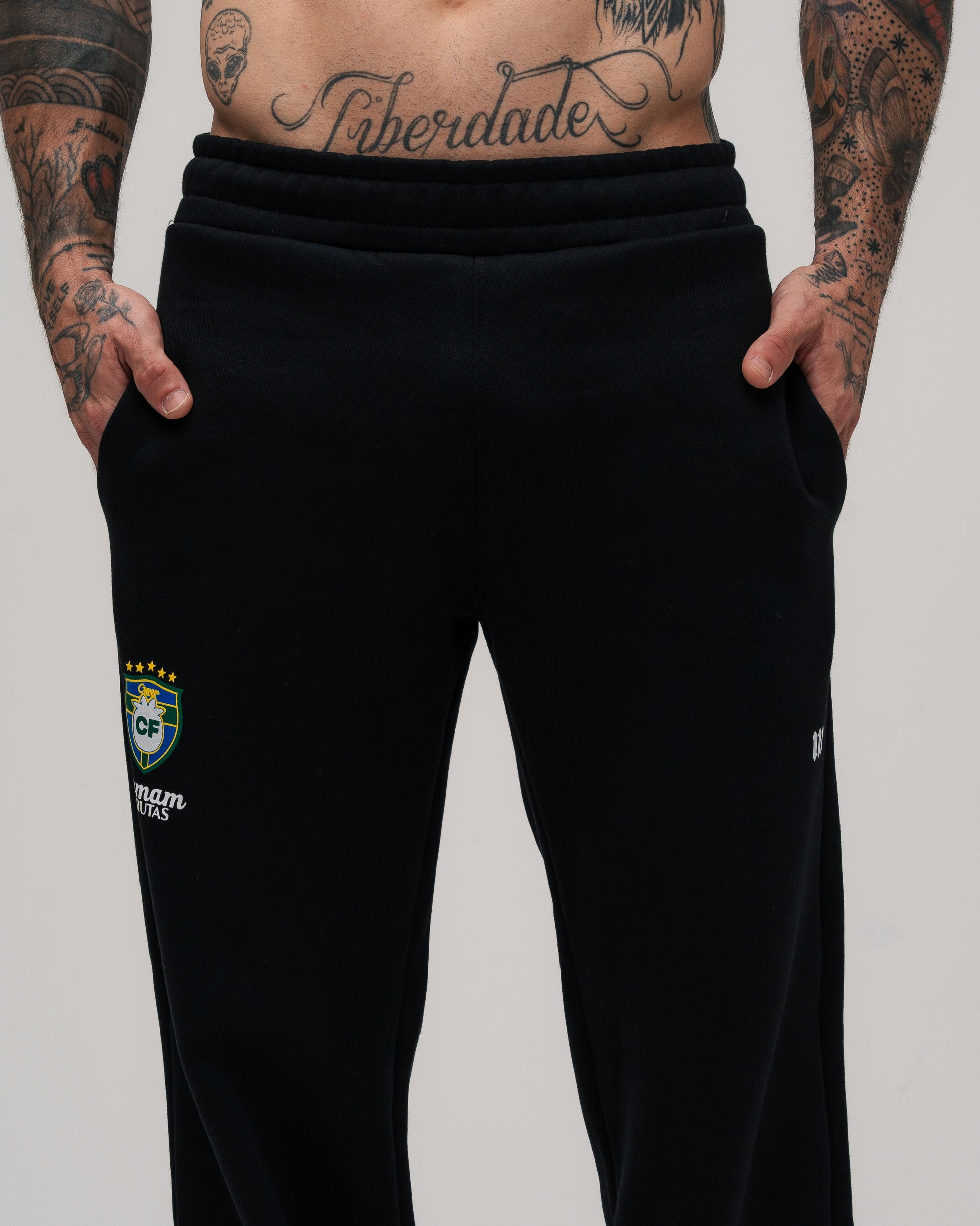 Calça de Moletom Mith Comam Frutas BR Preto