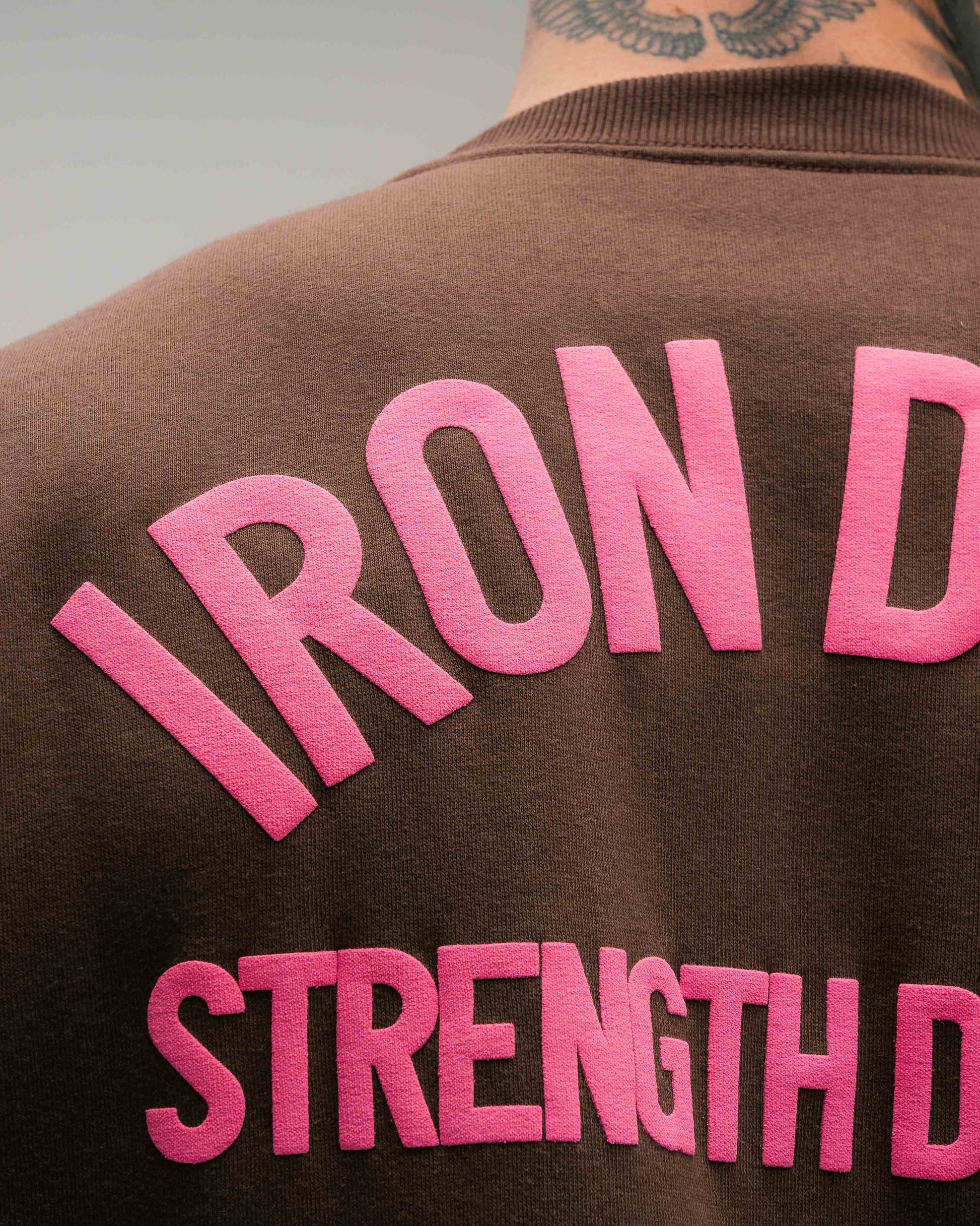 Blusa De Moletom Estonada Iron Dept. Marrom