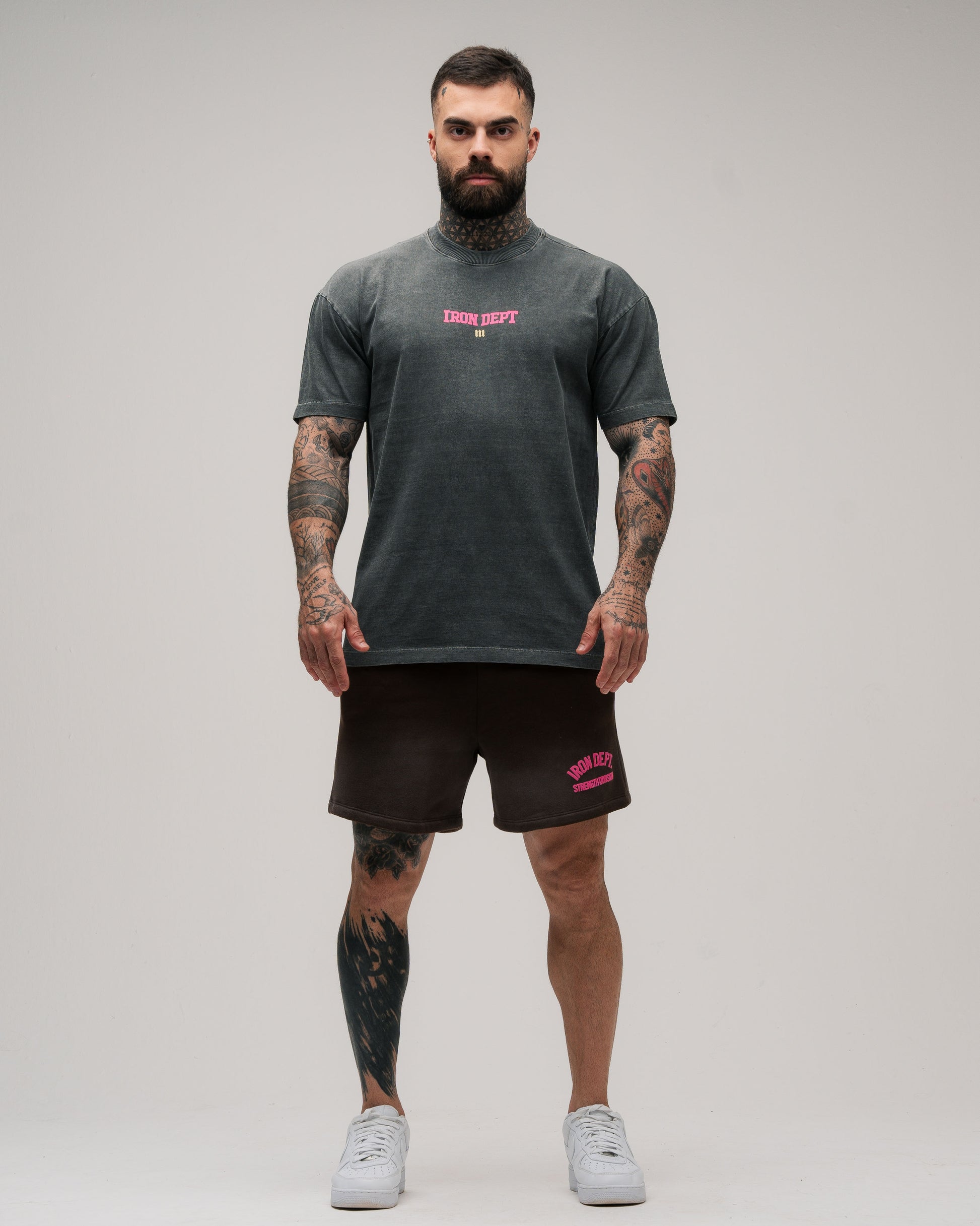 Camiseta Oversized Estonada Mith Golden Season Cinza