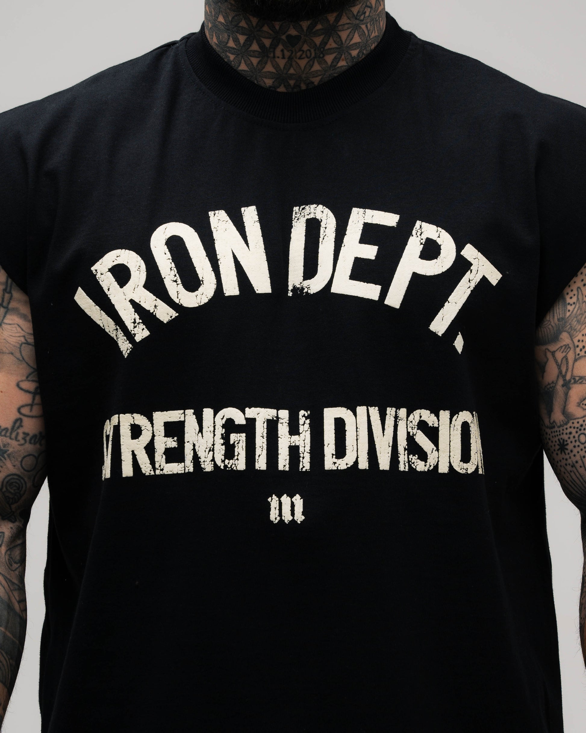 Regata Oversized Box Iron Dept. Preto