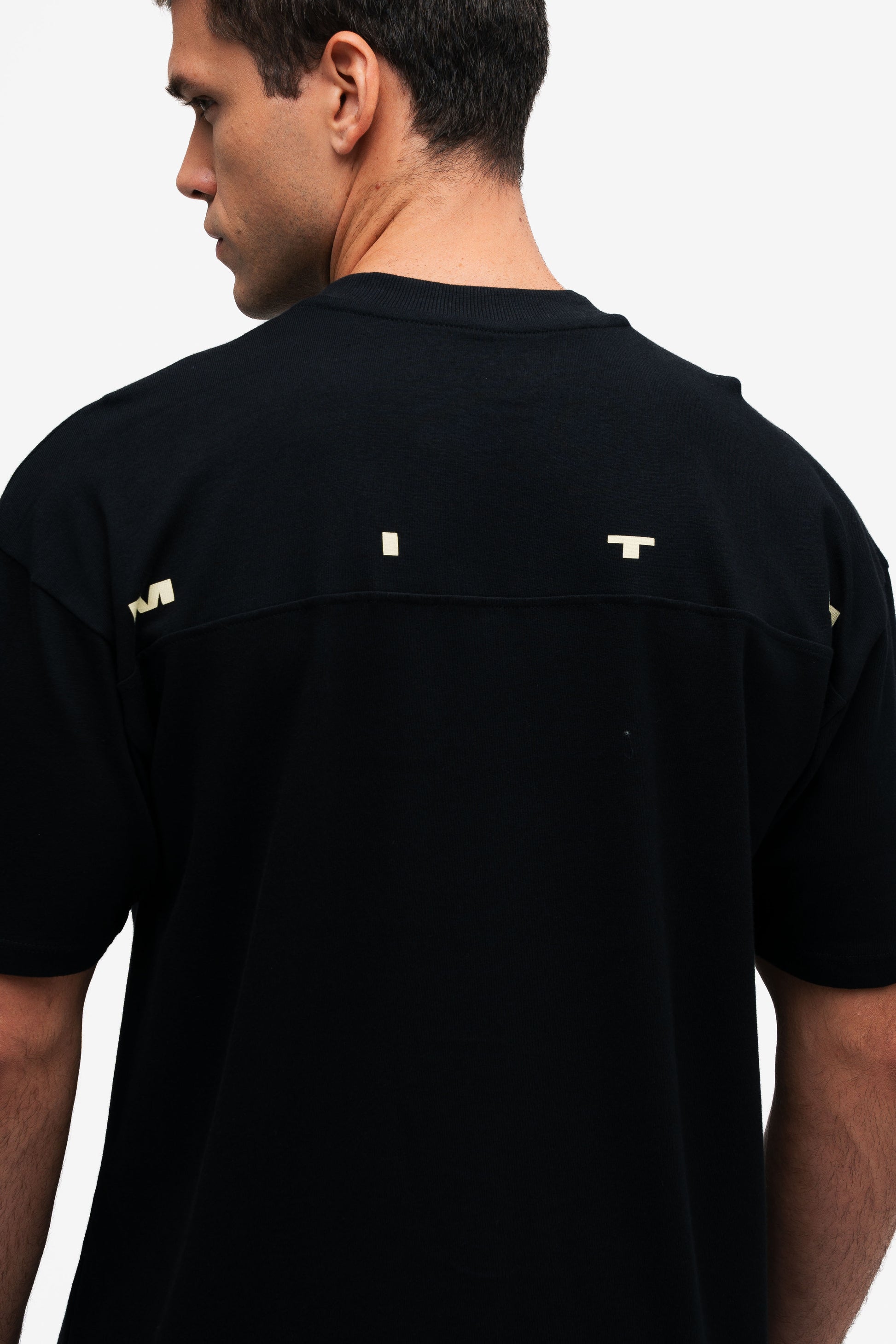 Camiseta Oversized Mith Nation Profile Preto