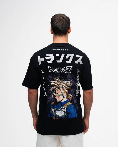 Camiseta Oversized Dragon Ball Z Trunks do Futuro Preto