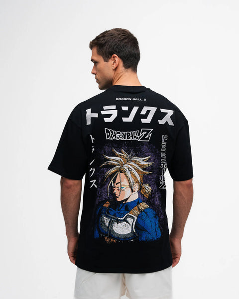 Camiseta Oversized Dragon Ball Z Trunks do Futuro Preto