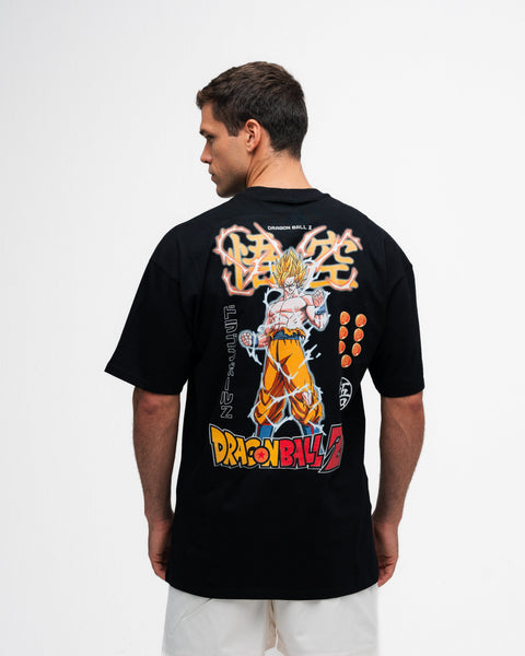 Camiseta Oversized Dragon Ball Z Goku Sayajin Preto
