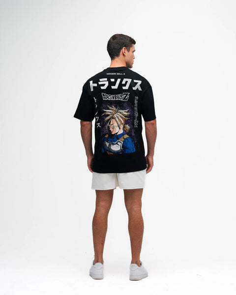 Camiseta Oversized Dragon Ball Z Trunks do Futuro Preto